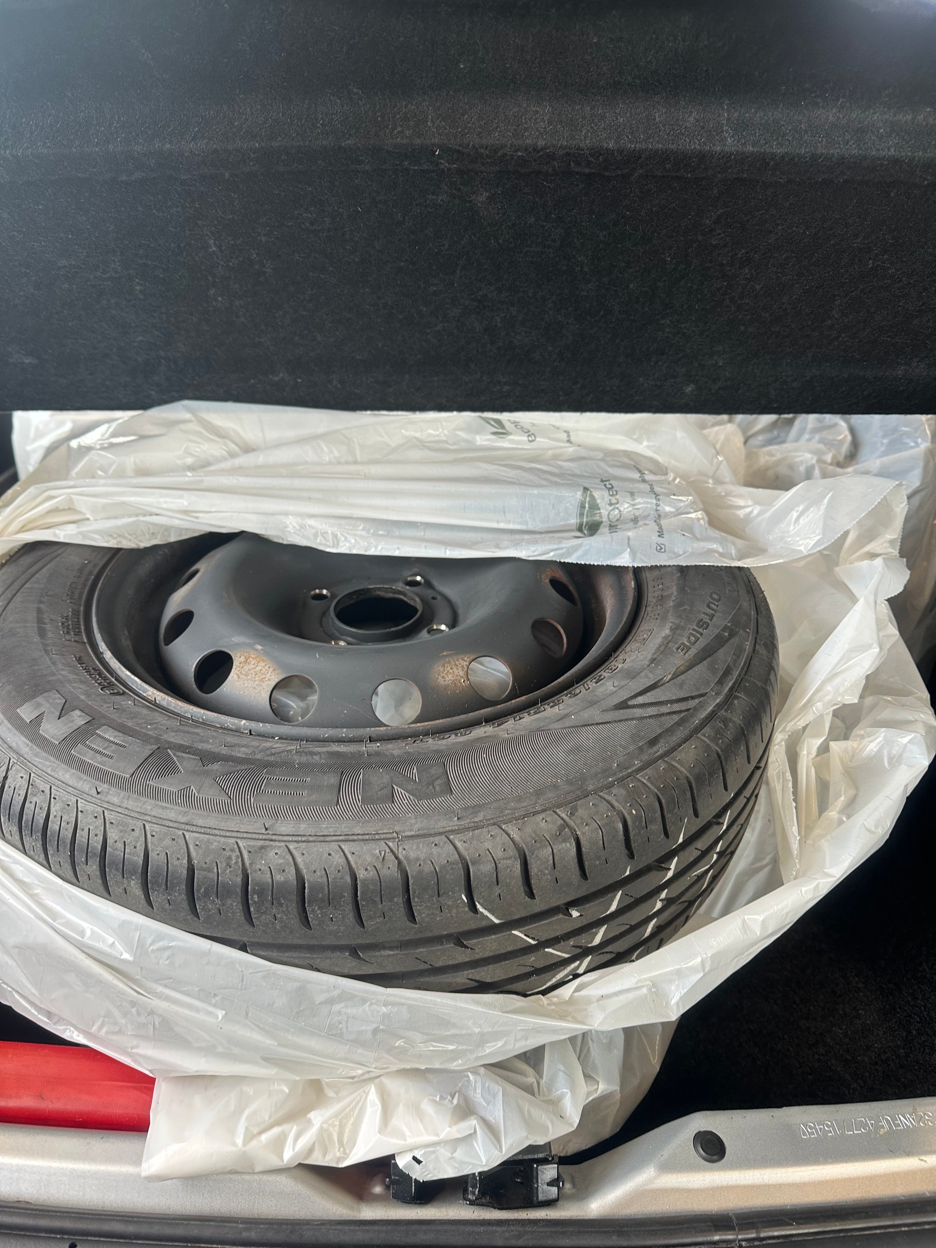 PEUGEOT 206 1.6 16V (XT) Premium-image-15