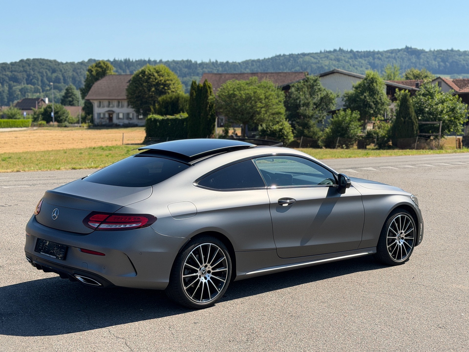 MERCEDES-BENZ C 200 Coupé 4Matic AMG Line 9G-Tronic-image-13