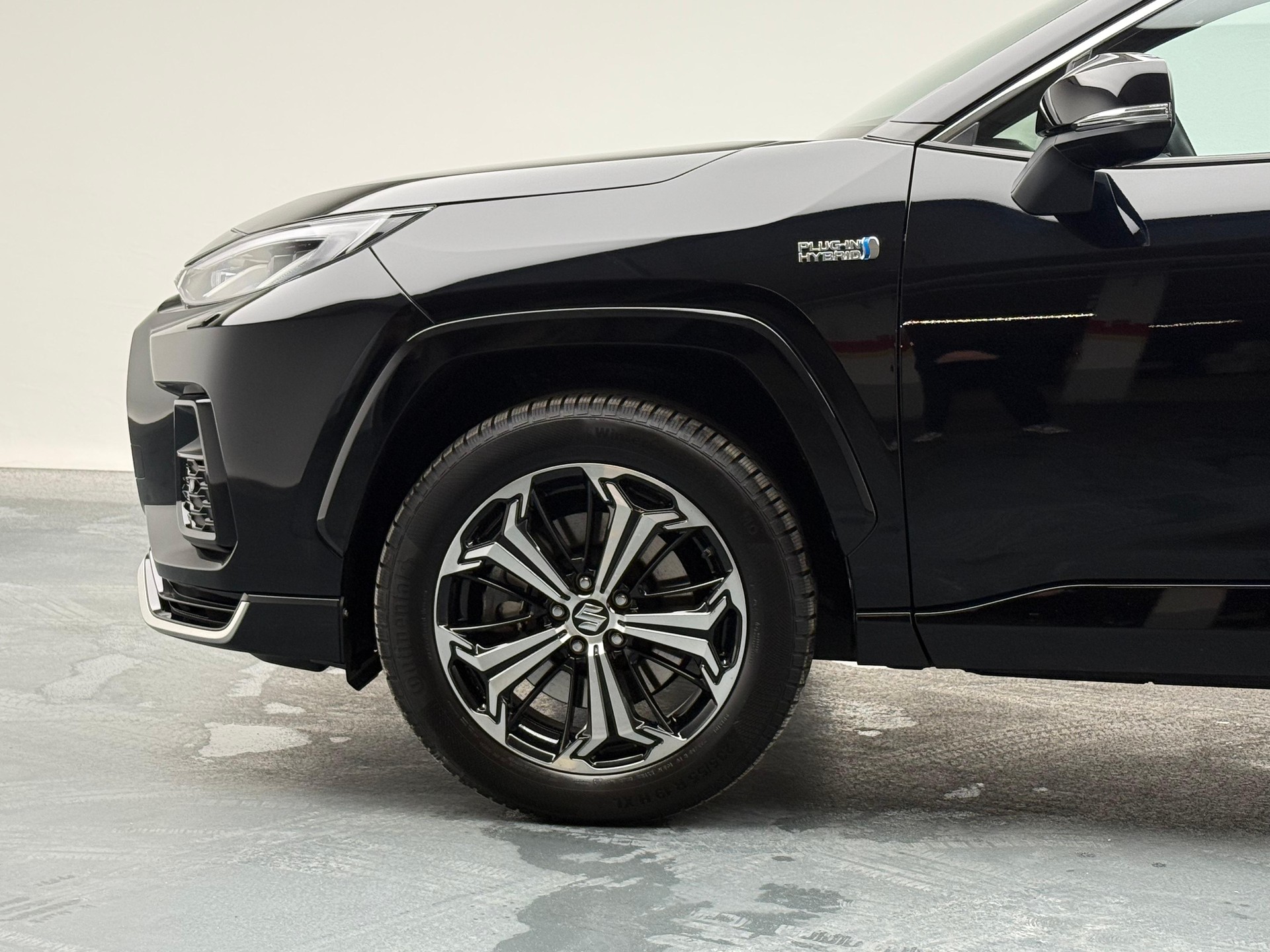 SUZUKI Across 2.5 PHEV Compact Top 4x4-showroom-element-2