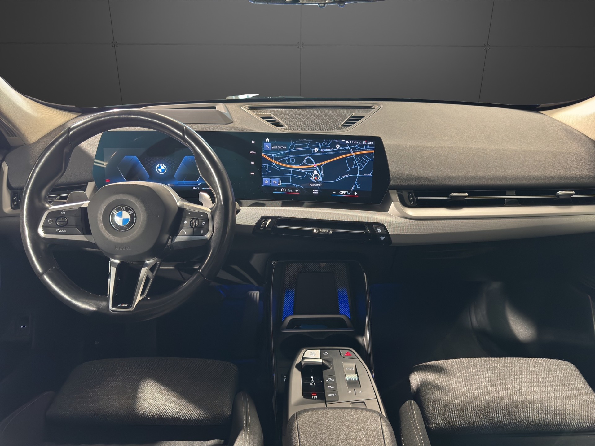 BMW X1 18d sDrive-image-19