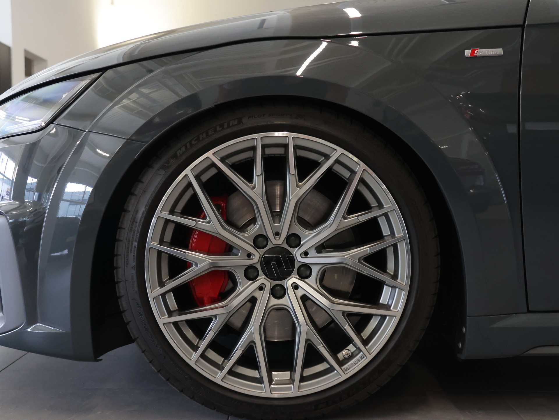 AUDI TT Coupé 45 TFSI quattro S-tronic *Sportabgasanlage* *Rückfahrkamera* *Sitzheizung*-image-9