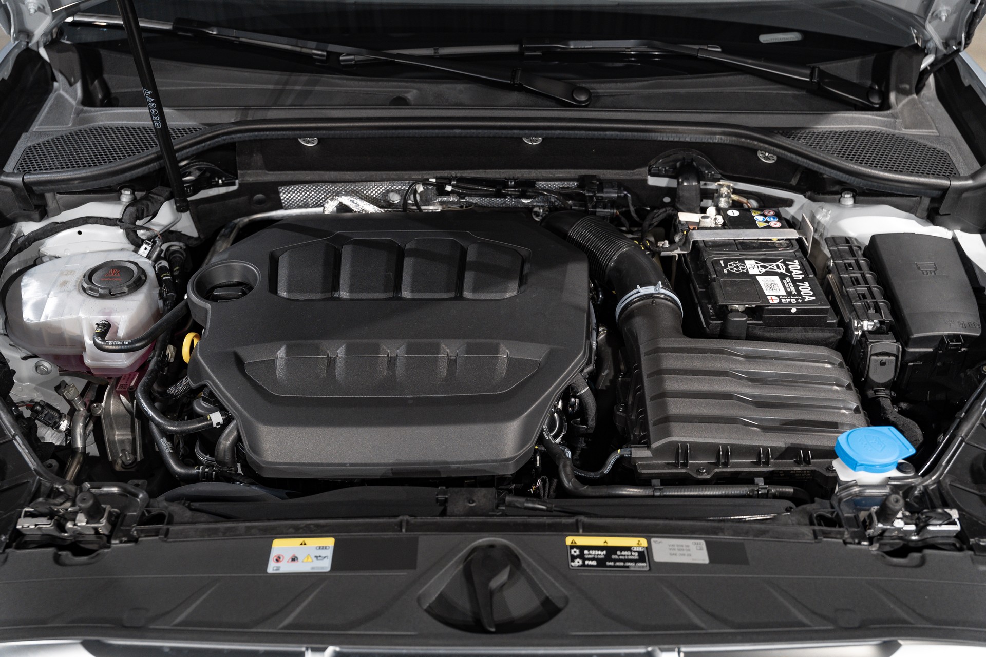 AUDI Q2 40 TFSI quattro S-tronic-image-23