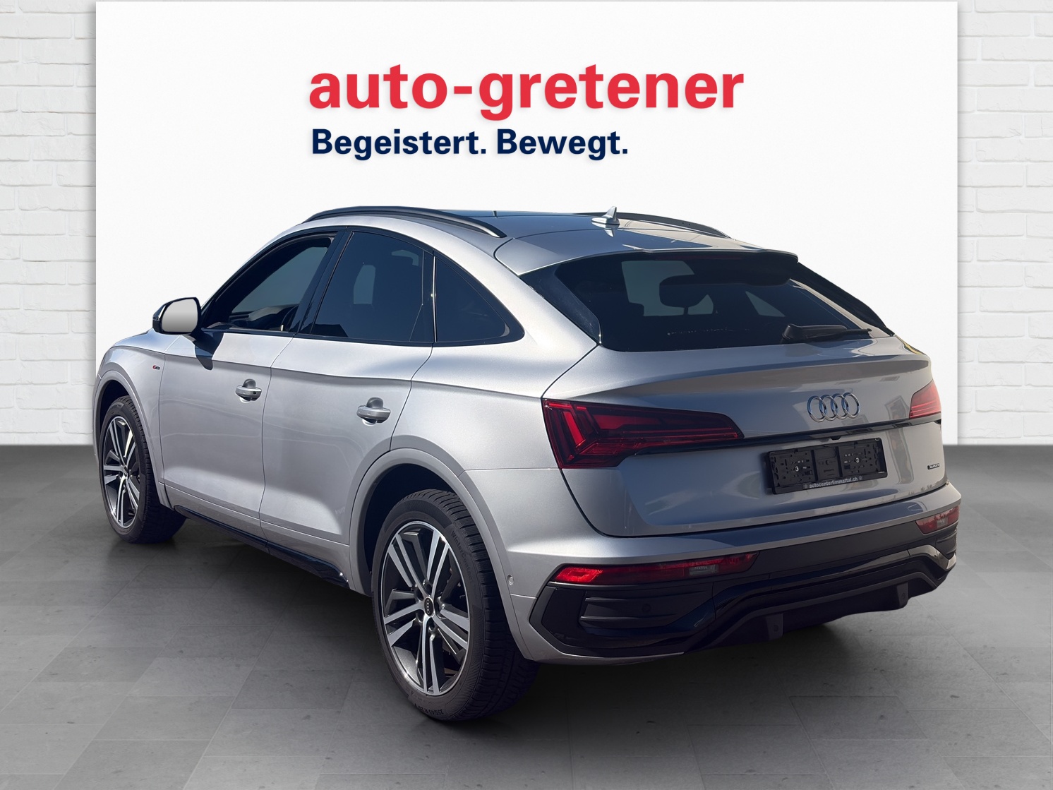 AUDI Q5 Sportback 2.0 45 TFSI S Line quattro S-Tronic-showroom-element-1