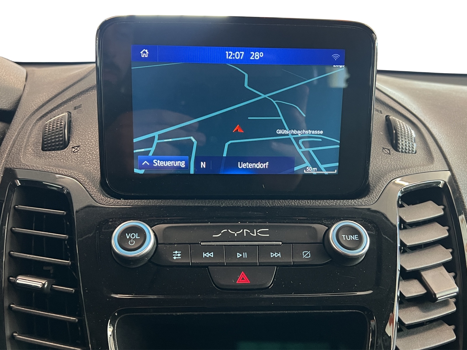 FORD Grand Tourneo Connect 1.5 EcoBlue Titanium Automat-image-11