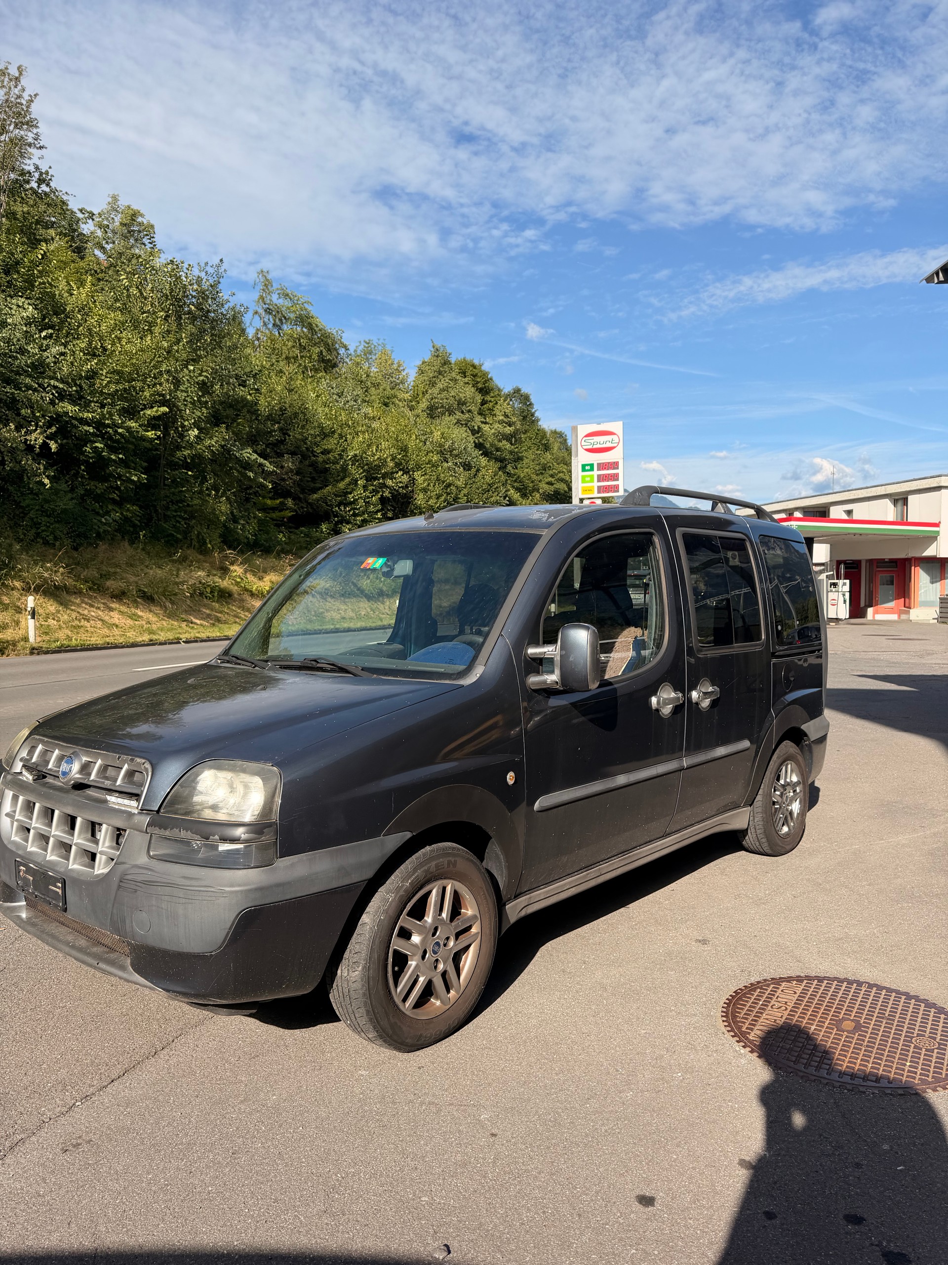 FIAT Doblo 1.6 ELX-showroom-element-1