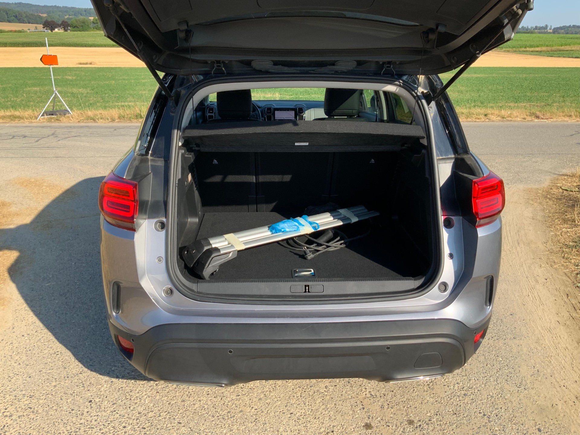 CITROEN C5 Aircross 1.6 Plug-in Hybrid Swiss Edition-image-4