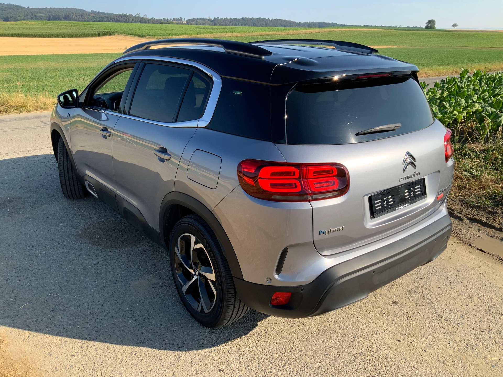 CITROEN C5 Aircross 1.6 Plug-in Hybrid Swiss Edition-image-5
