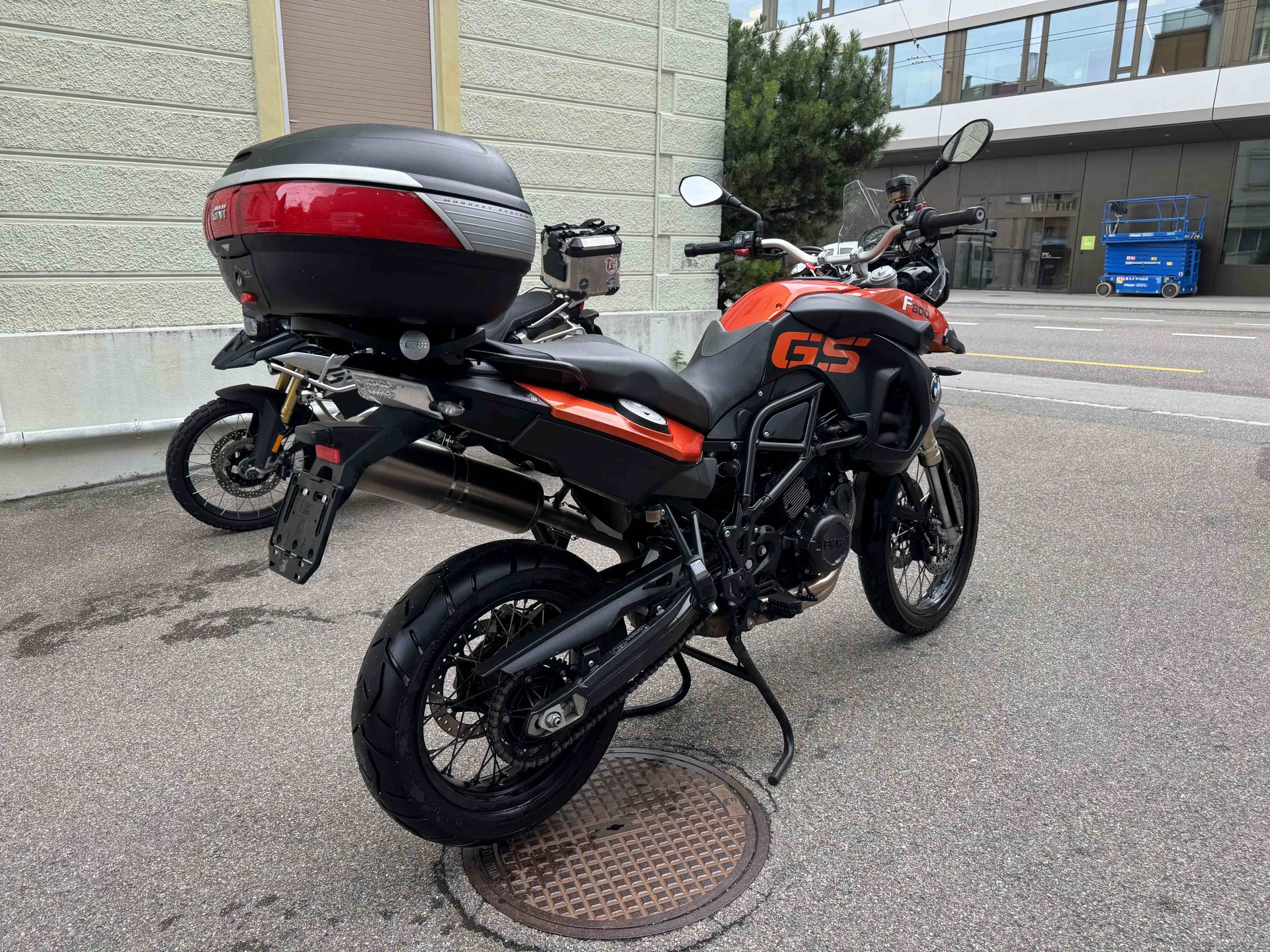 BMW F 800 GS-image-3