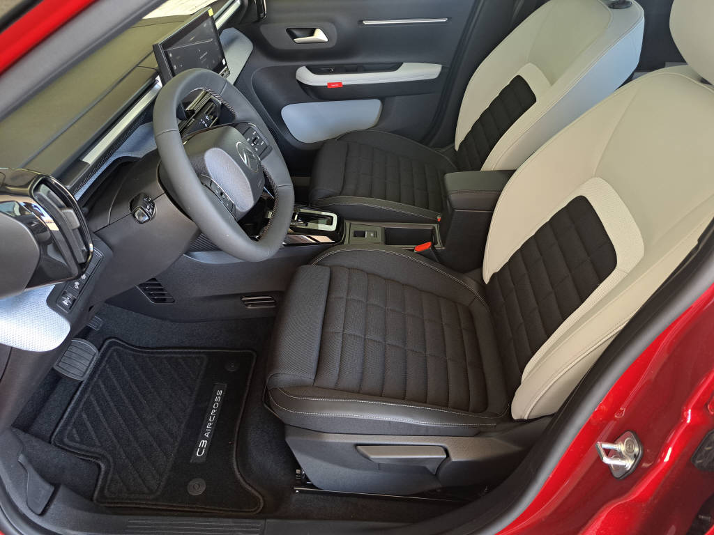CITROEN C3 Aircross 1.2 Hybrid 110cv Plus-image-7