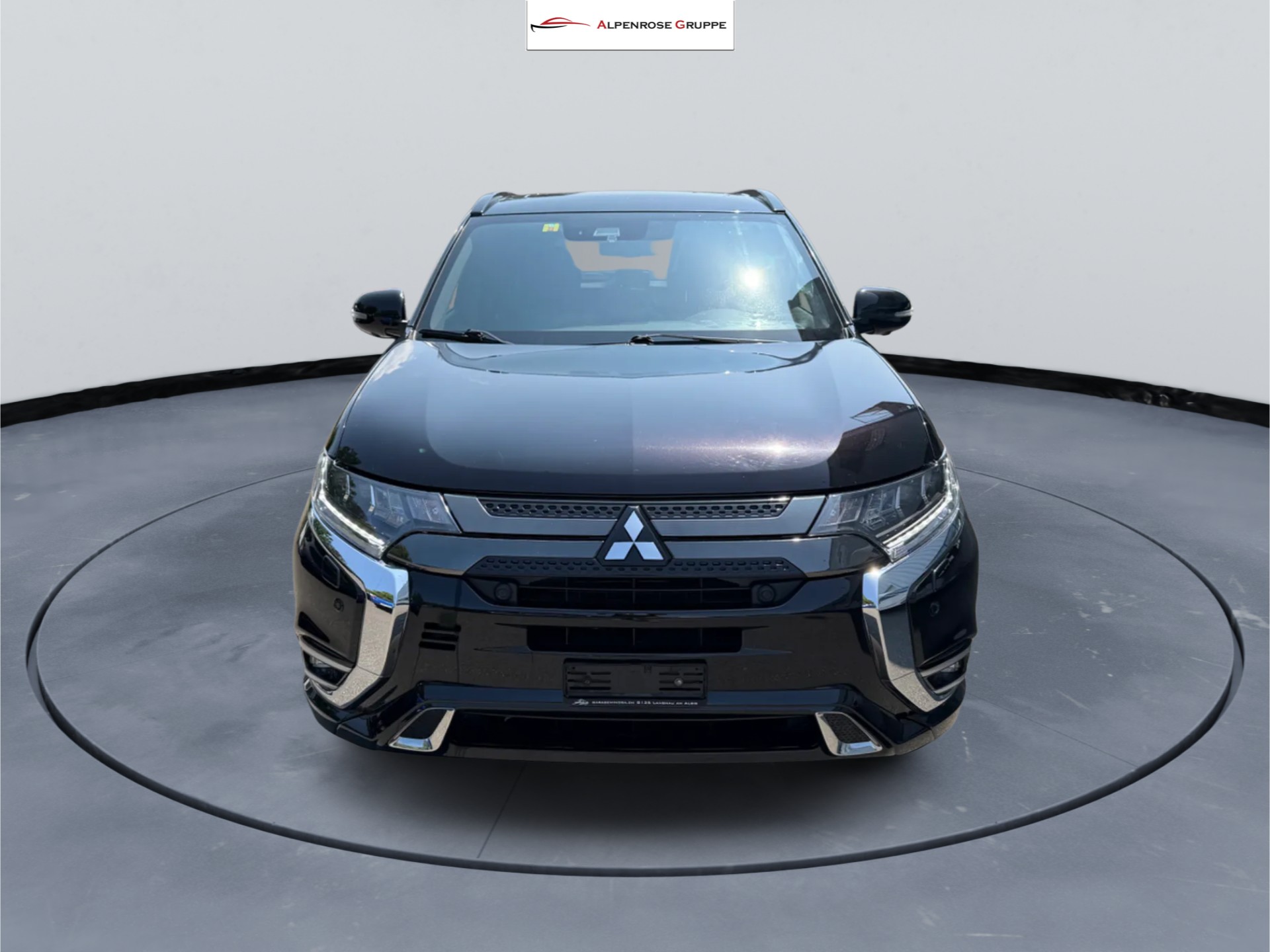 MITSUBISHI Outlander 2.4 PHEV Diamond S-Edition 4WD Automatic-image-1