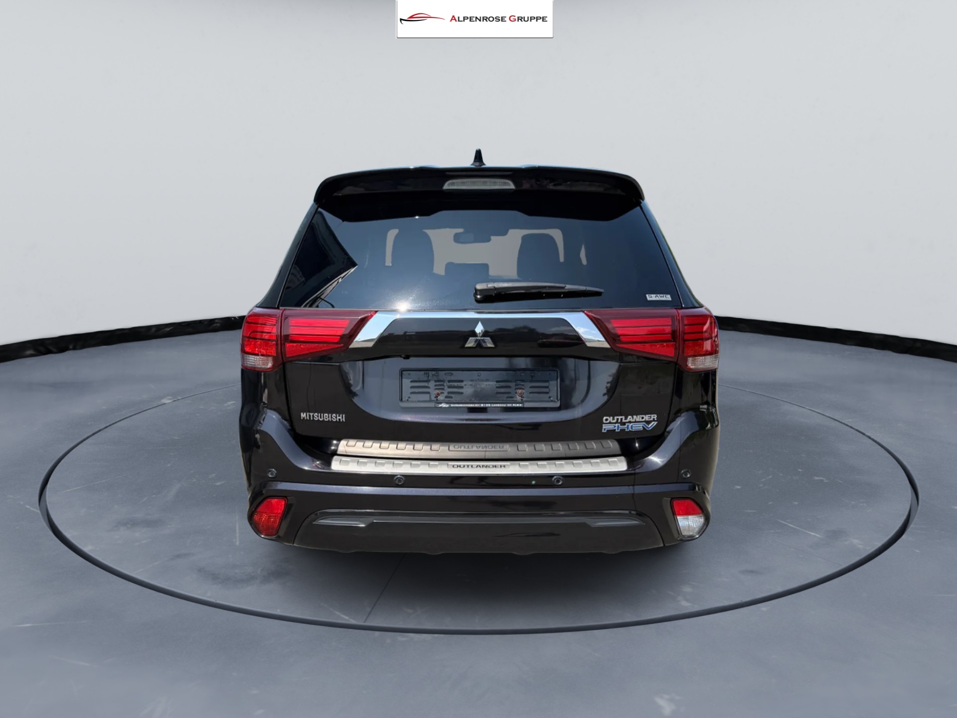 MITSUBISHI Outlander 2.4 PHEV Diamond S-Edition 4WD Automatic-image-4