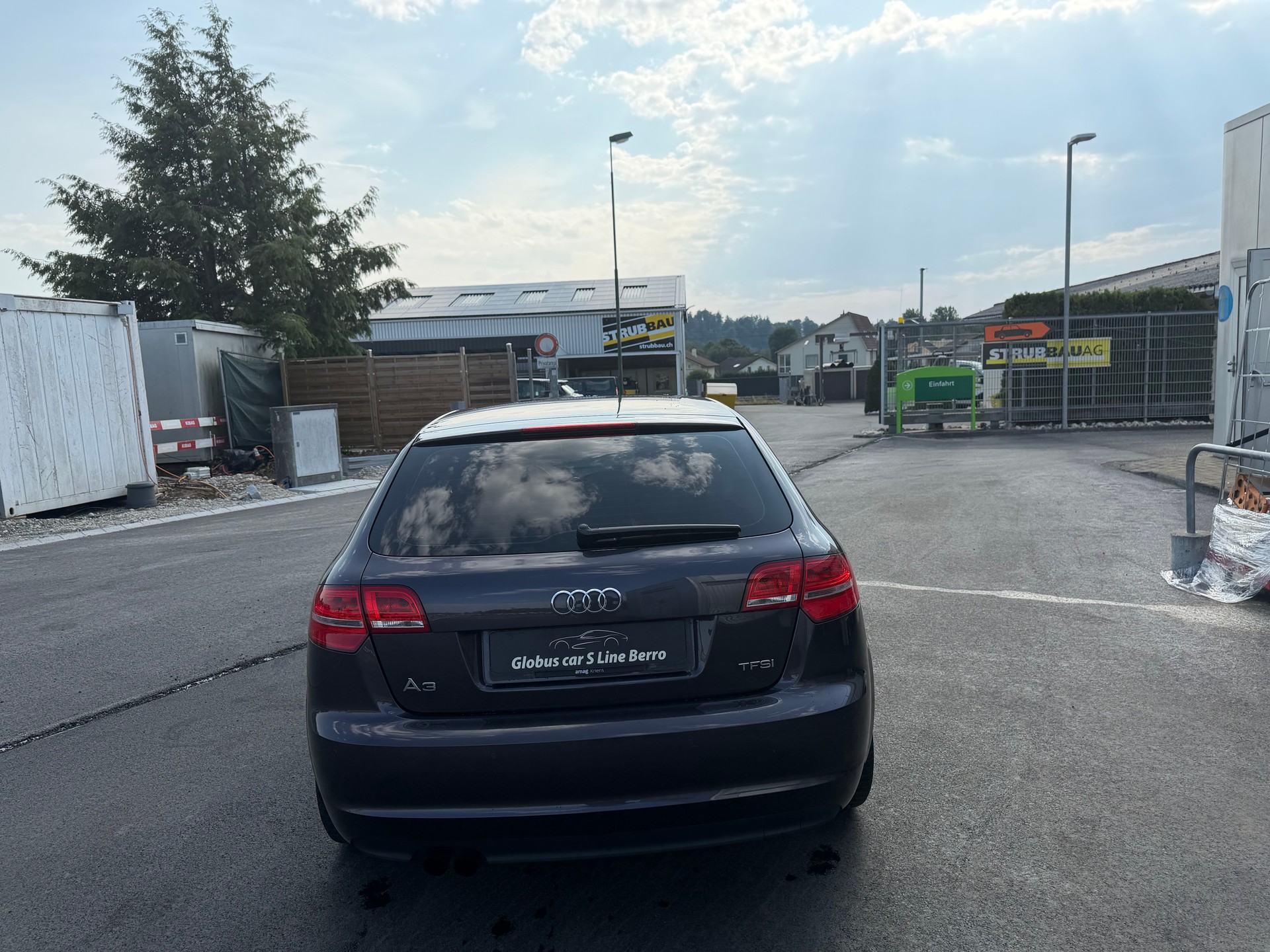 AUDI A3 Sportback 1.8 TFSI Attraction-image-4