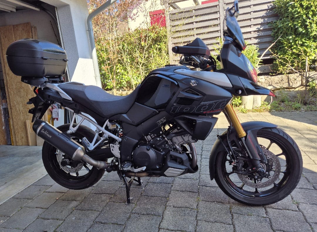 SUZUKI DL 1000 V-Strom Adventure L4-image-1