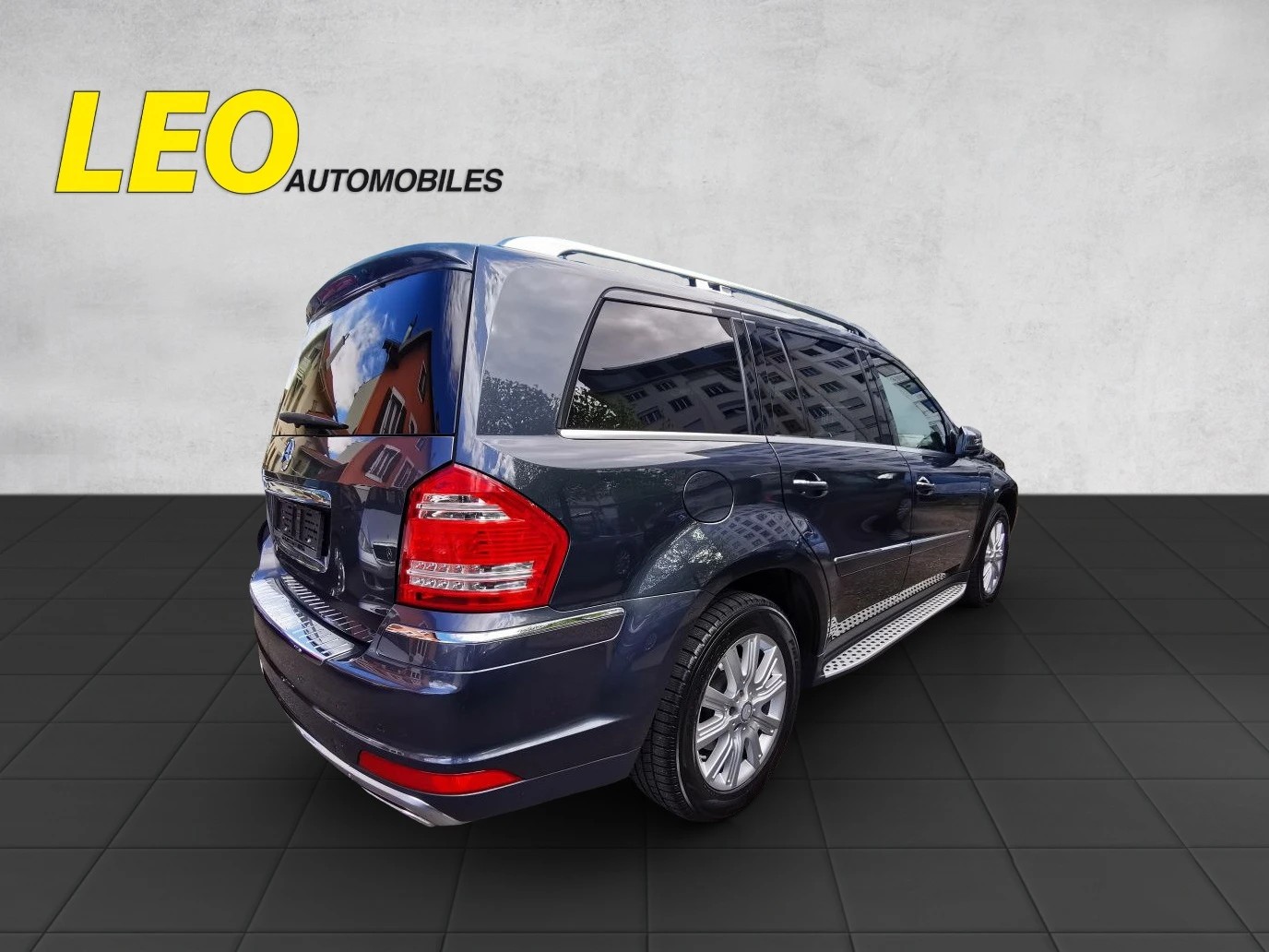 MERCEDES-BENZ GL 350 CDI BlueEfficiency 4Matic 7G-Tronic-image-3
