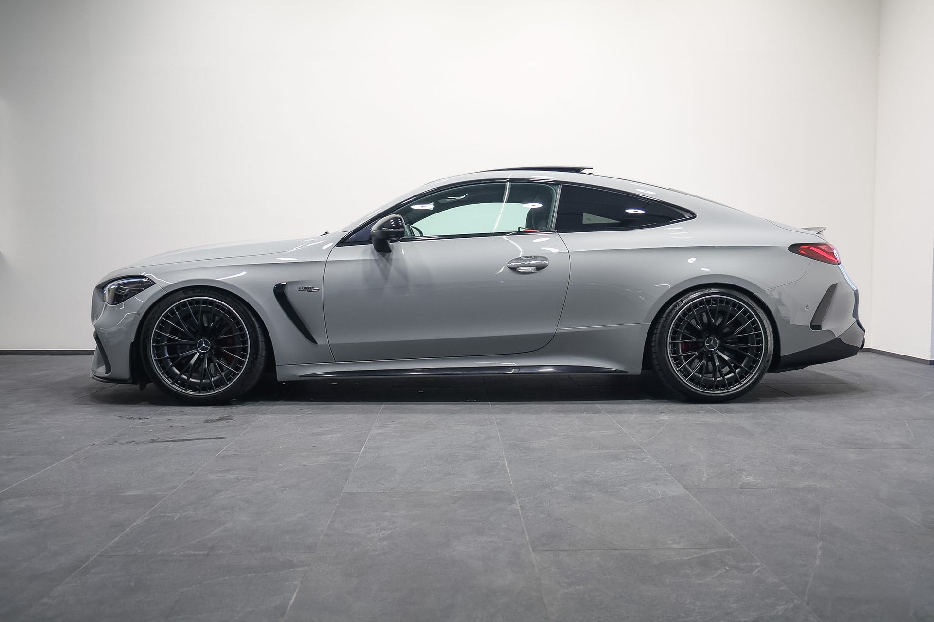 MERCEDES-BENZ CLE 53 Coupé AMG 4Matic+ 9G-Tronic *Performance Sitze*Tieferlegung*Distanzscheiben*-image-7