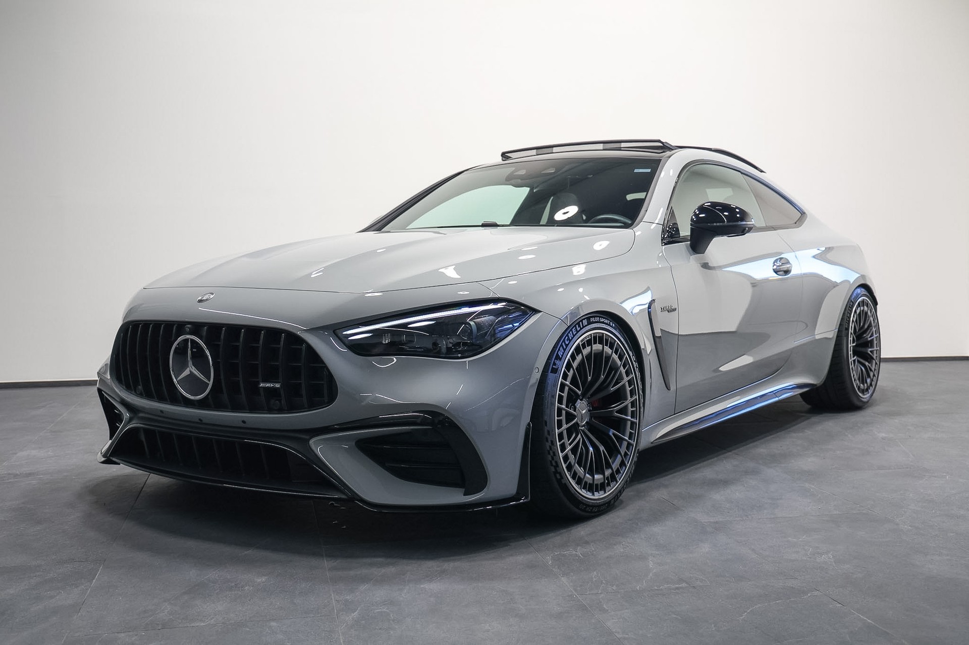MERCEDES-BENZ CLE 53 Coupé AMG 4Matic+ 9G-Tronic *Performance Sitze*Tieferlegung*Distanzscheiben*-showroom-element-2