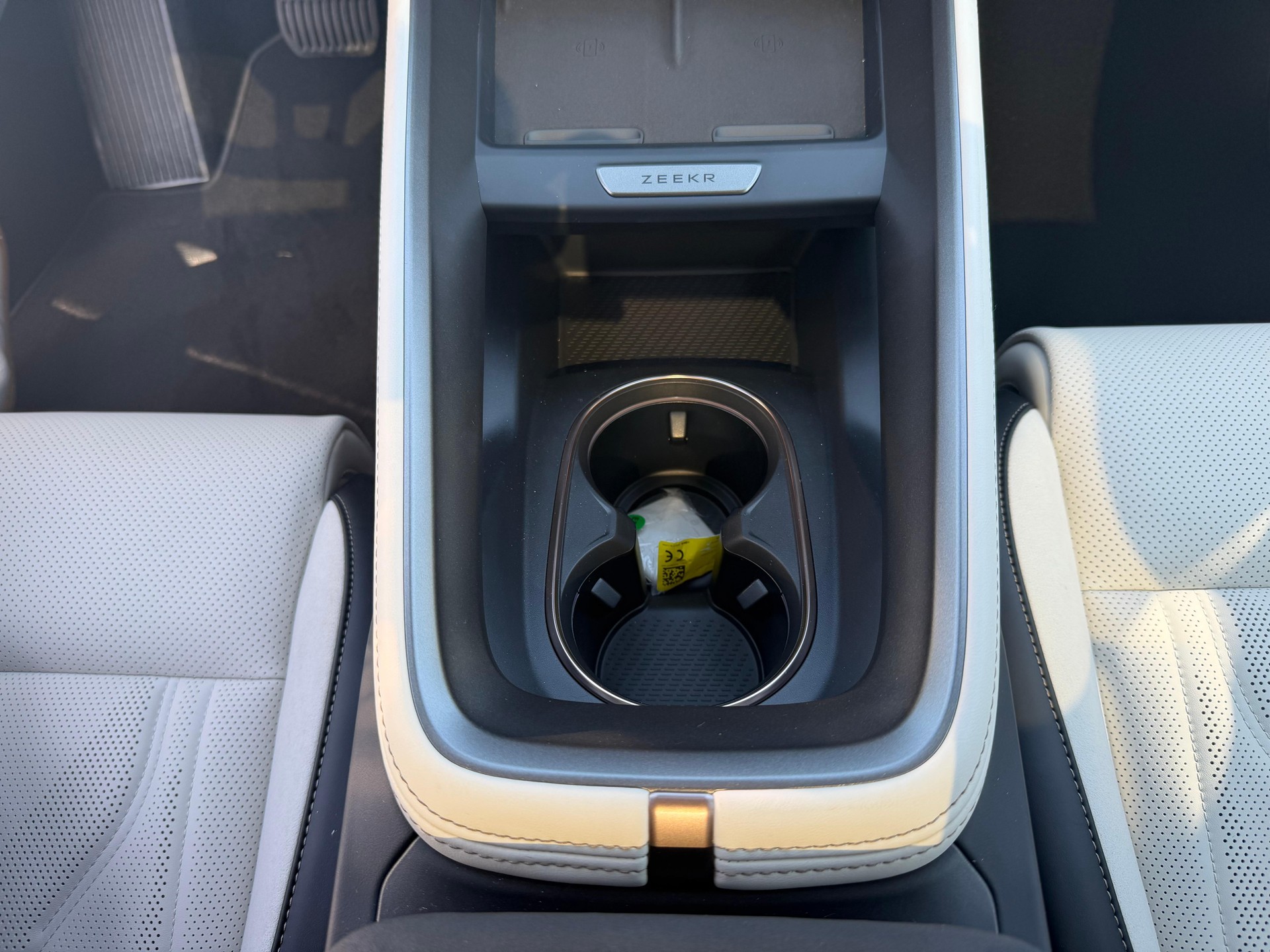 ZEEKR 7GT Privilege AWD-image-5