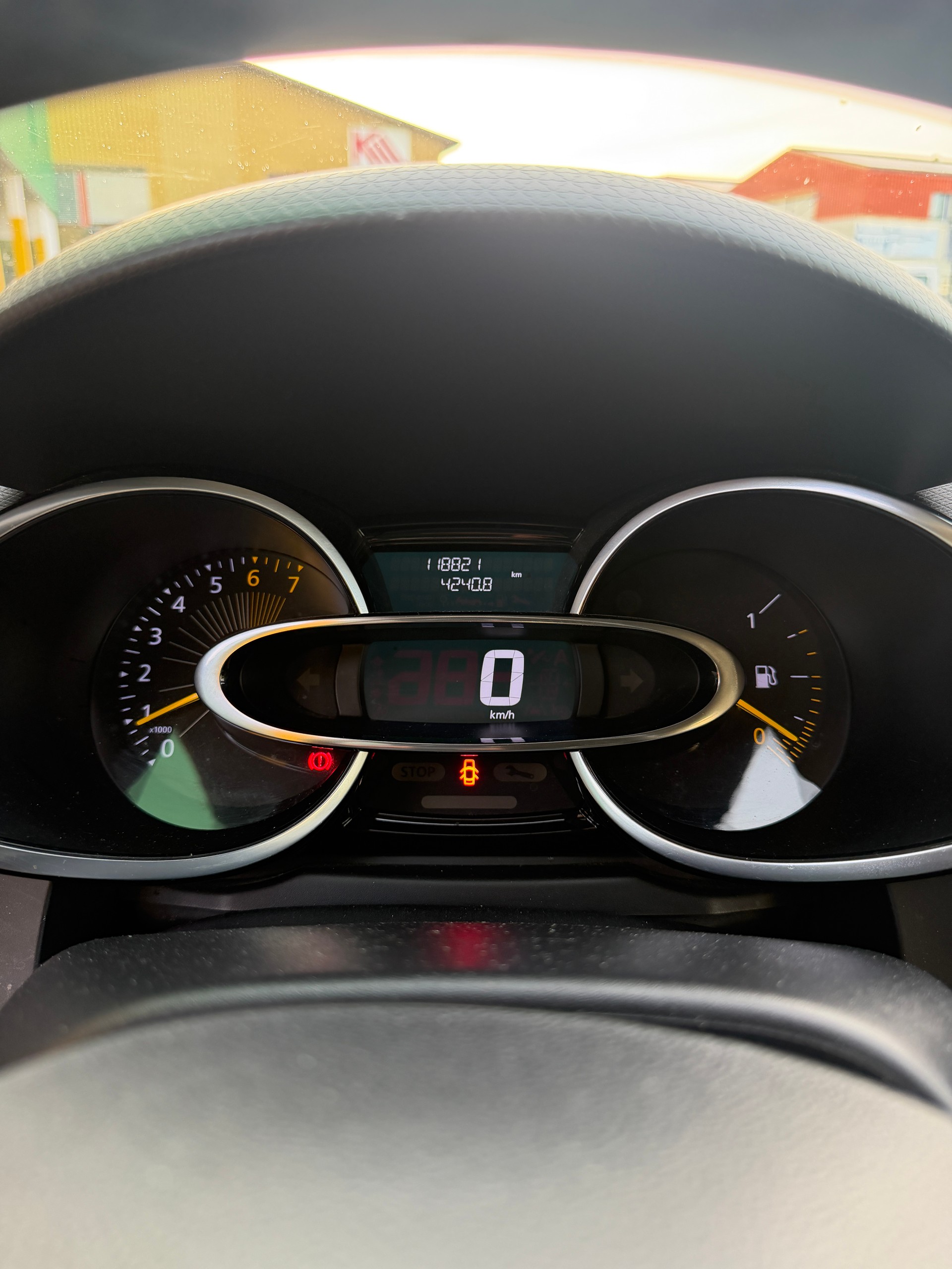 RENAULT Clio Grandtour 1.2 16V Expression-image-14
