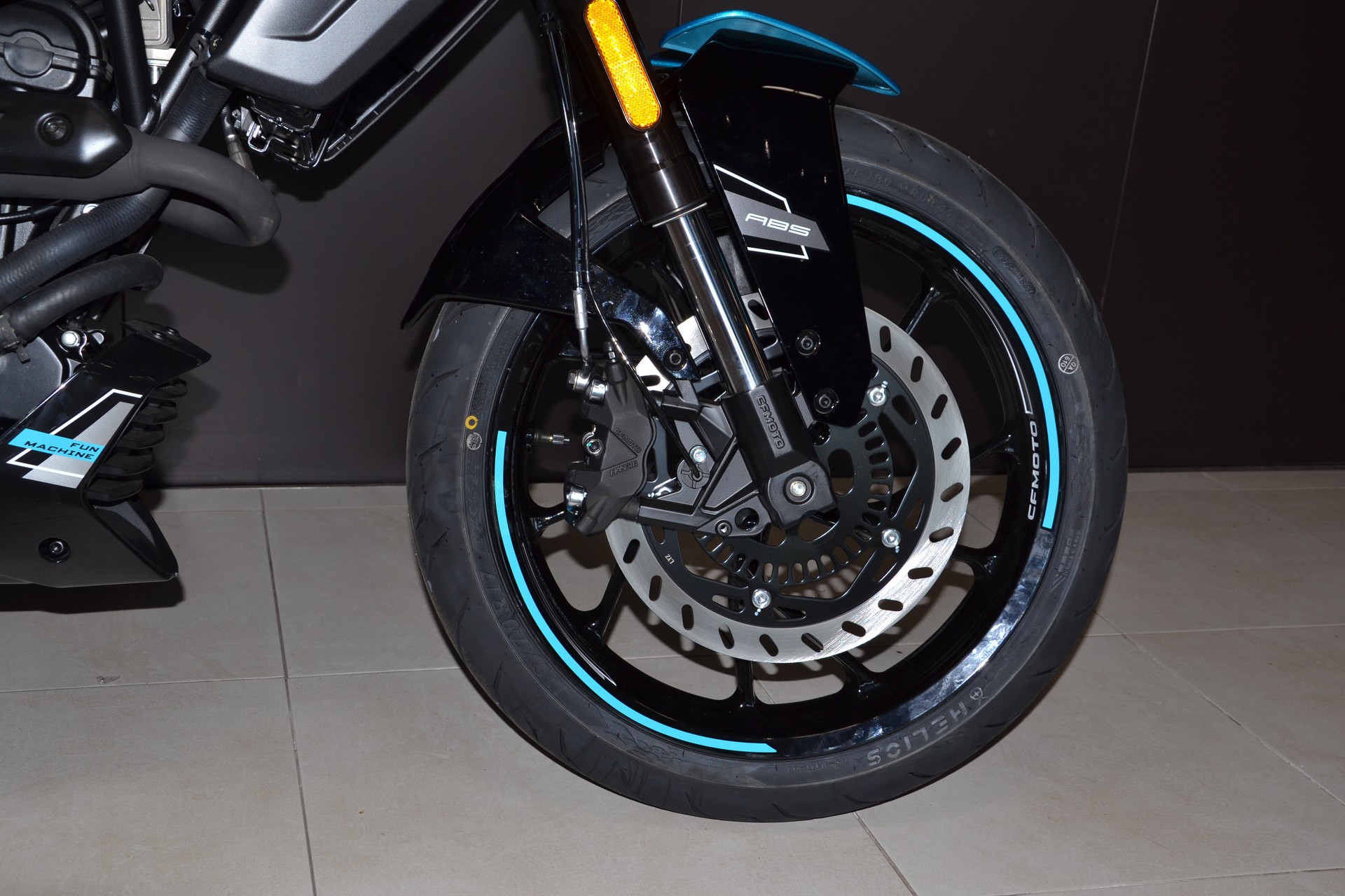 CF MOTO 125 NK-image-8