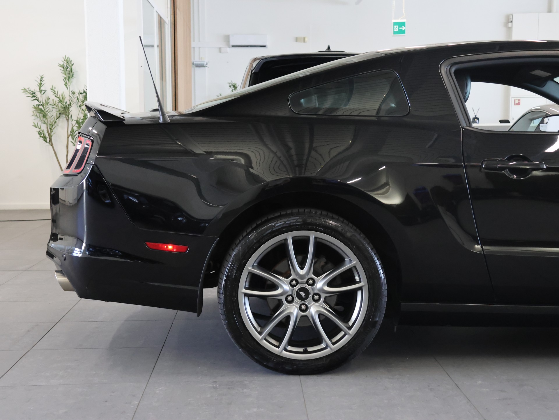 FORD Ford Mustang *Rückfahrkamera* *Ohne OPF* *Sitzheizung*-image-6