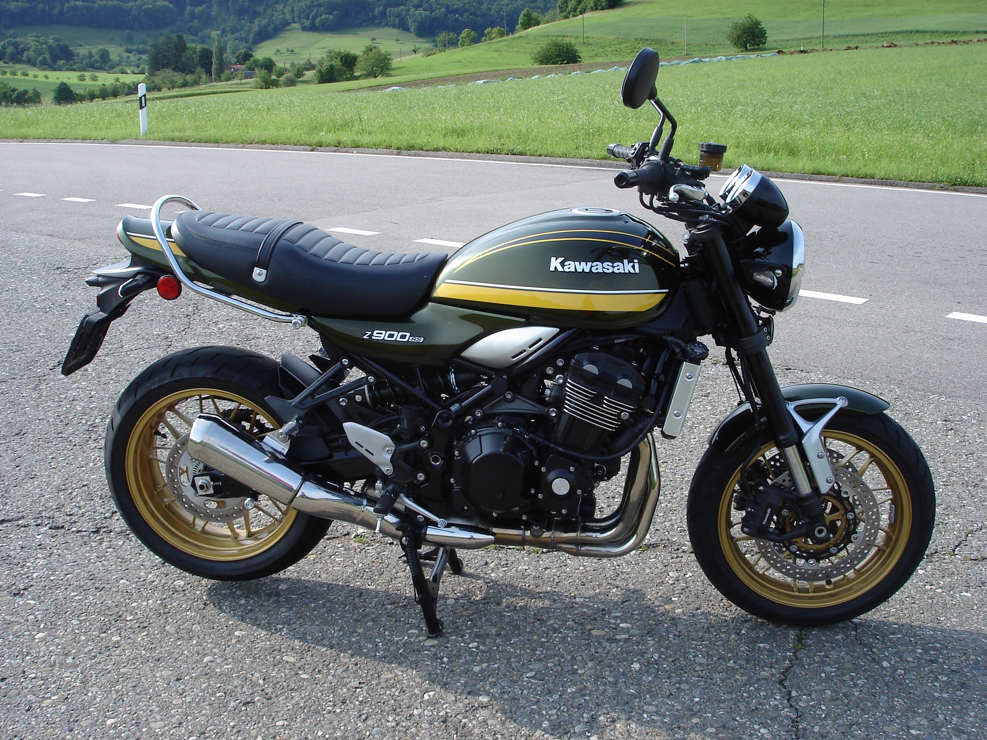 KAWASAKI Z 900 RS-image-7