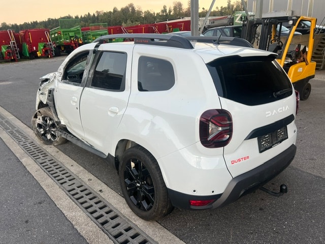 DACIA Duster TCe 150 Extreme 4x4-image-6