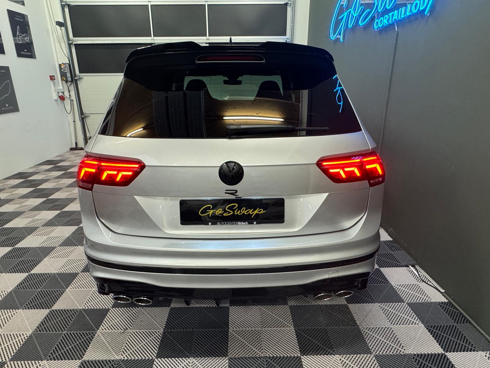 VW Tiguan 2.0TSI R 4Motion DSG-image-4