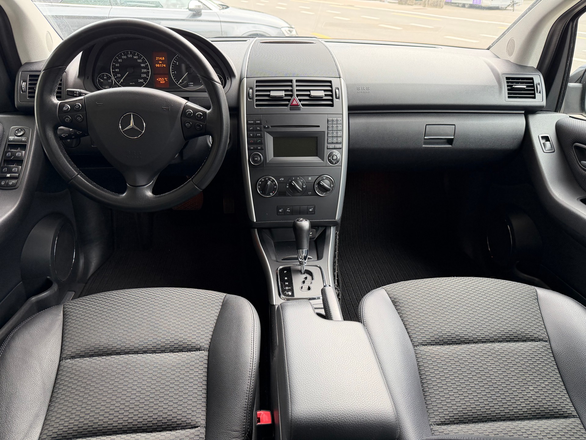 MERCEDES-BENZ A 180 (170) Classic Autotronic-image-6