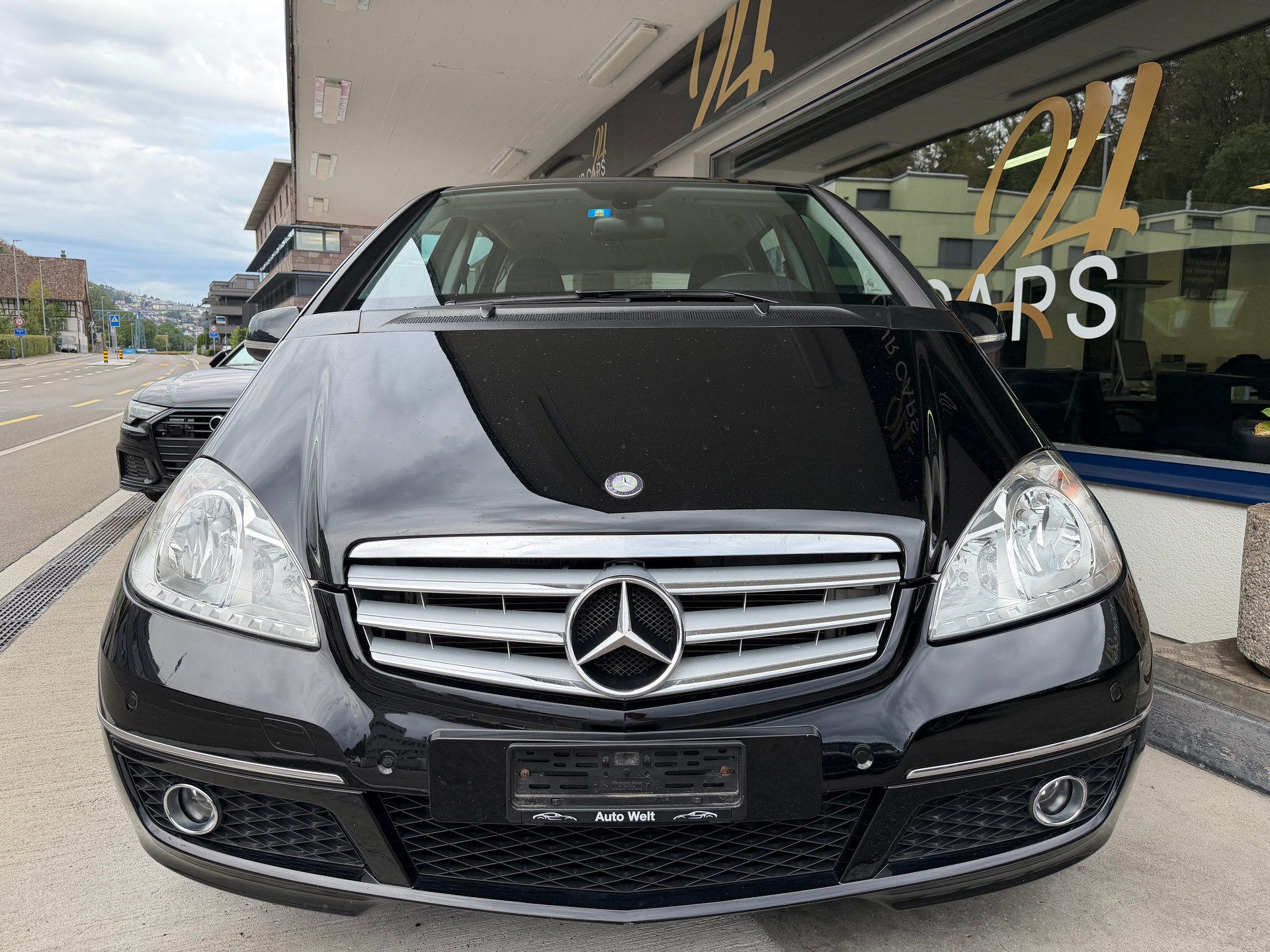 MERCEDES-BENZ A 180 (170) Classic Autotronic-showroom-element-1