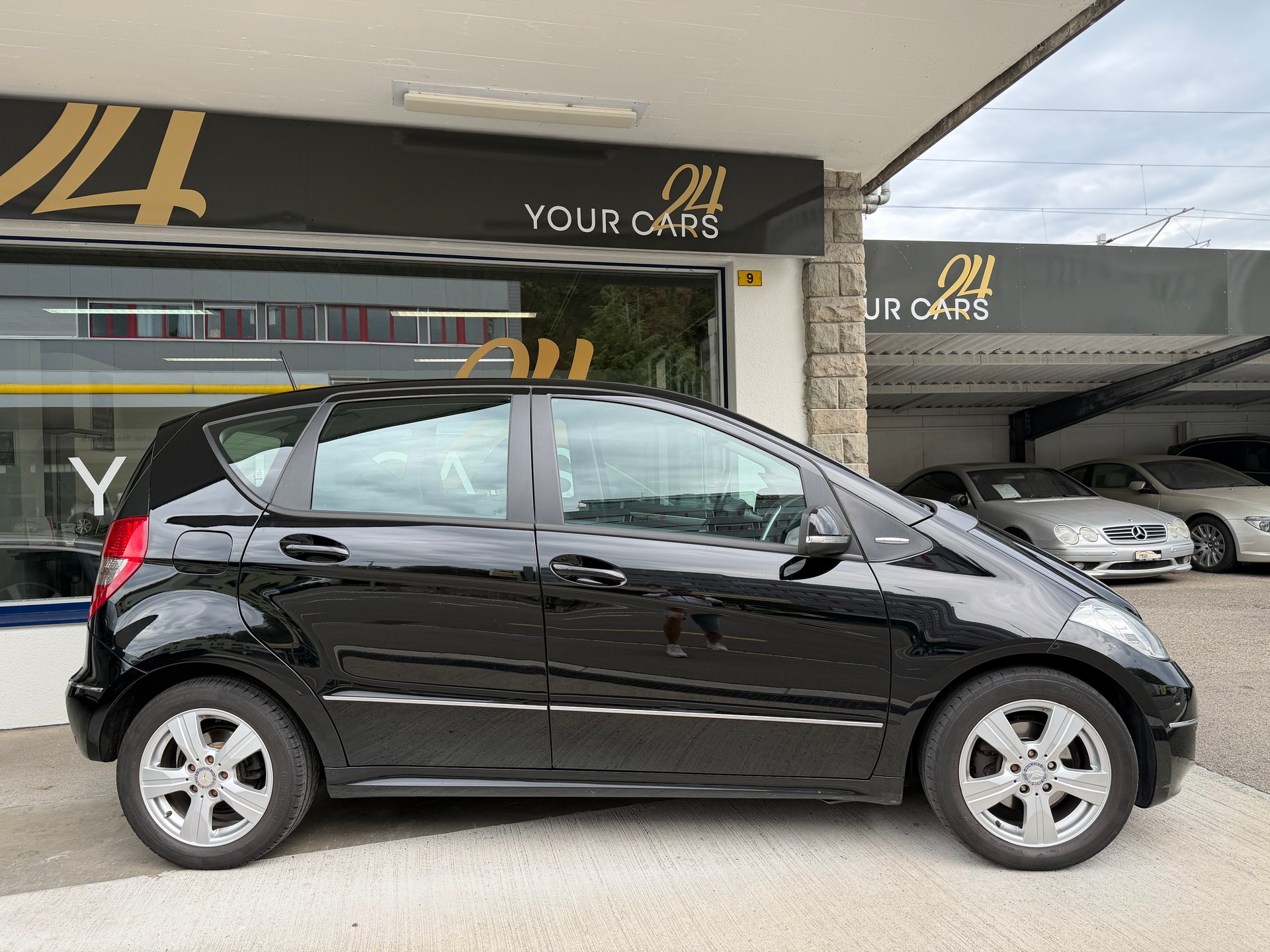 MERCEDES-BENZ A 180 (170) Classic Autotronic-showroom-element-3