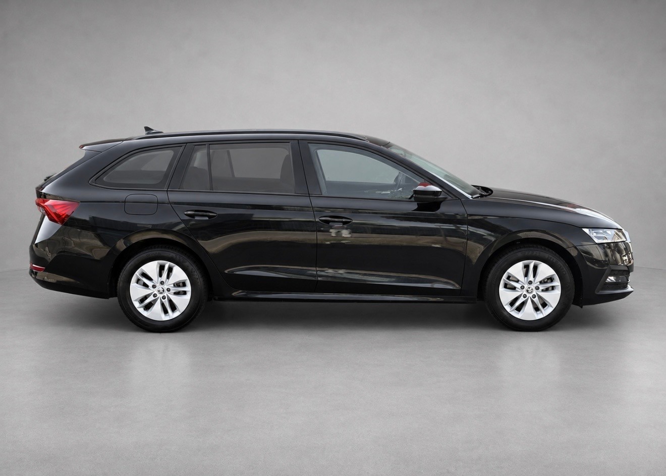 SKODA Octavia Combi 2.0 TDI DSG Ambition 4x4-showroom-element-3