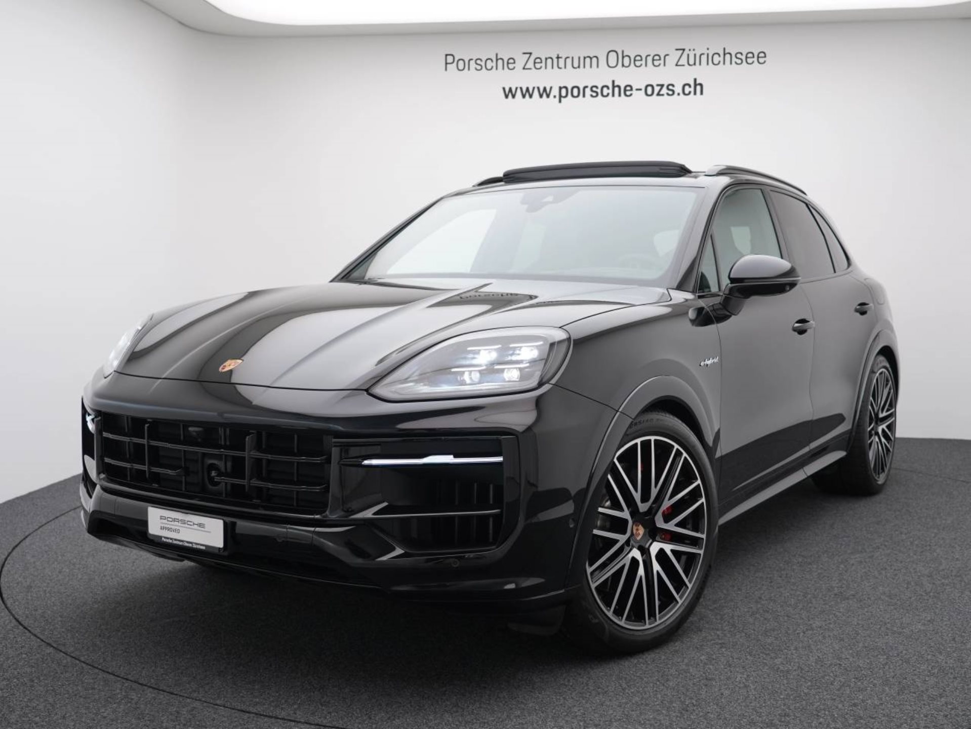 PORSCHE Cayenne S E-Hybrid Black Edition
