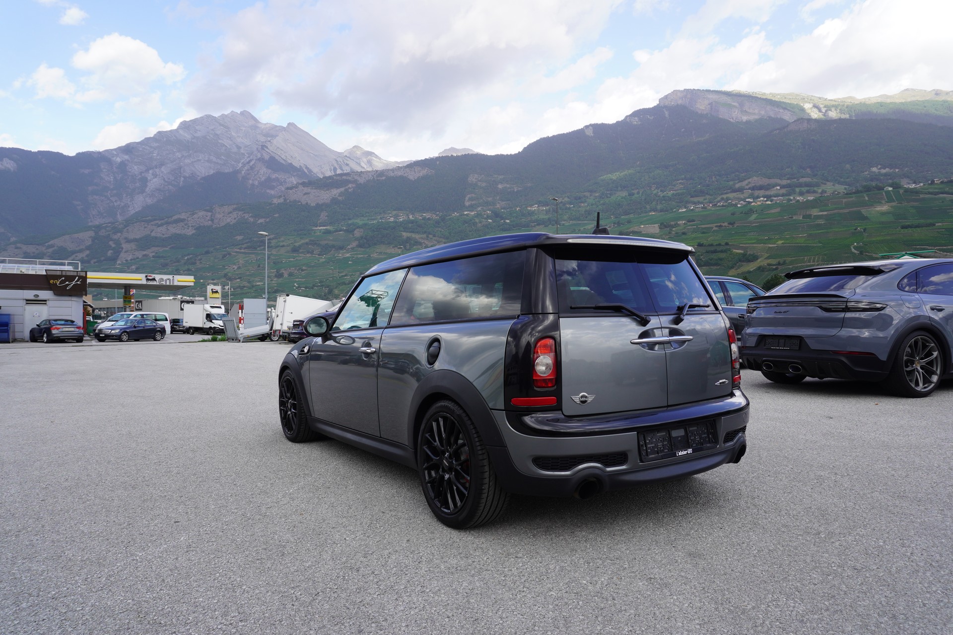 MINI Clubman Cooper John Cooper Works-showroom-element-2