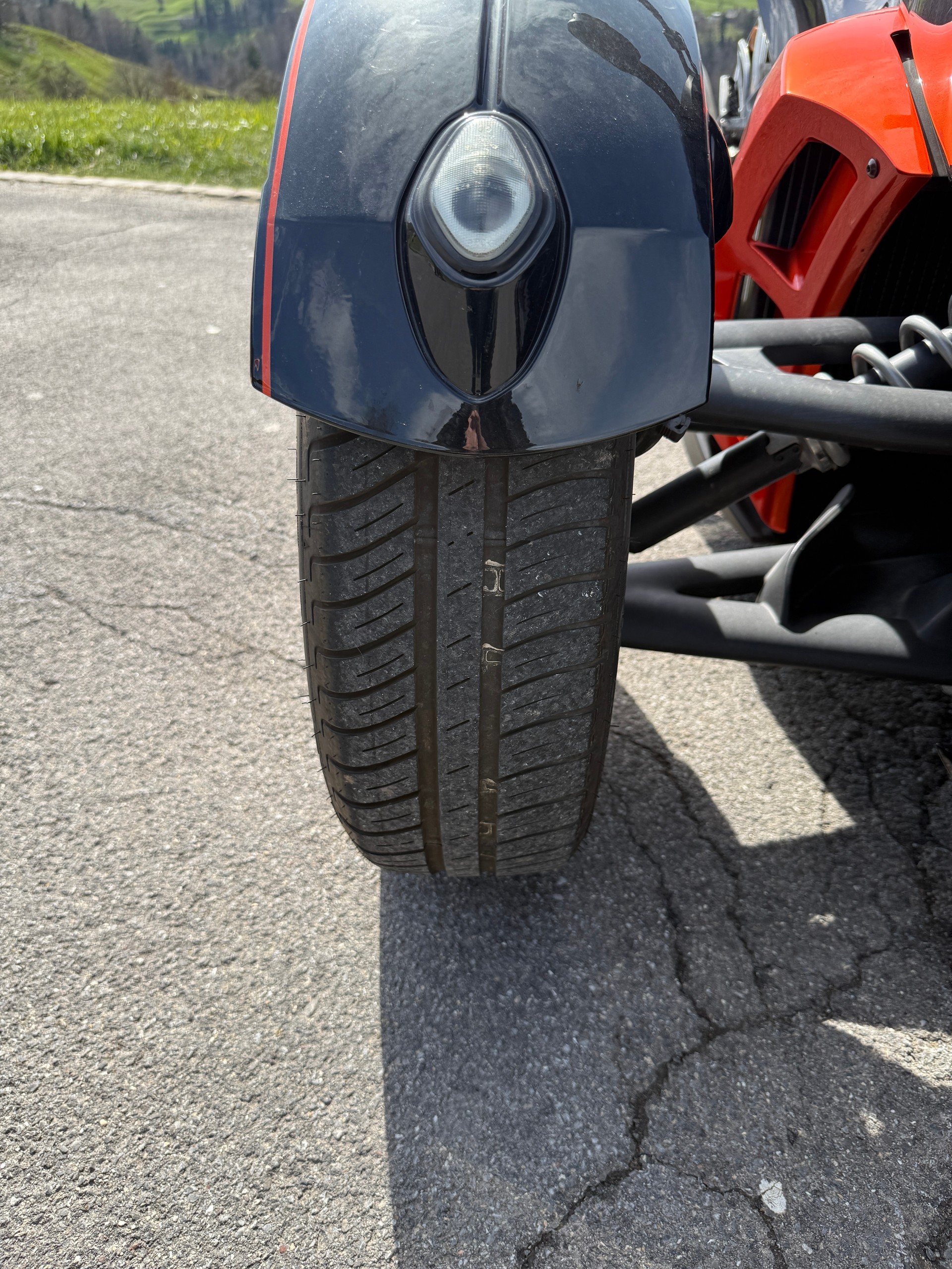 CAN-AM Spyder-image-4