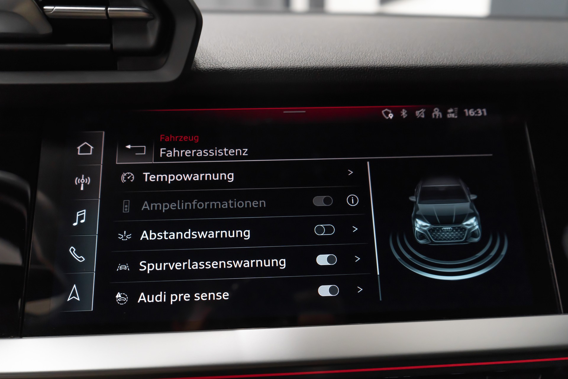 AUDI RS3 Sportback 2.5 TSI quattro S-tronic / RS POWER / SOUND & PERFORMANCE / LOW LOOK / FRISCH AB MFK-image-21