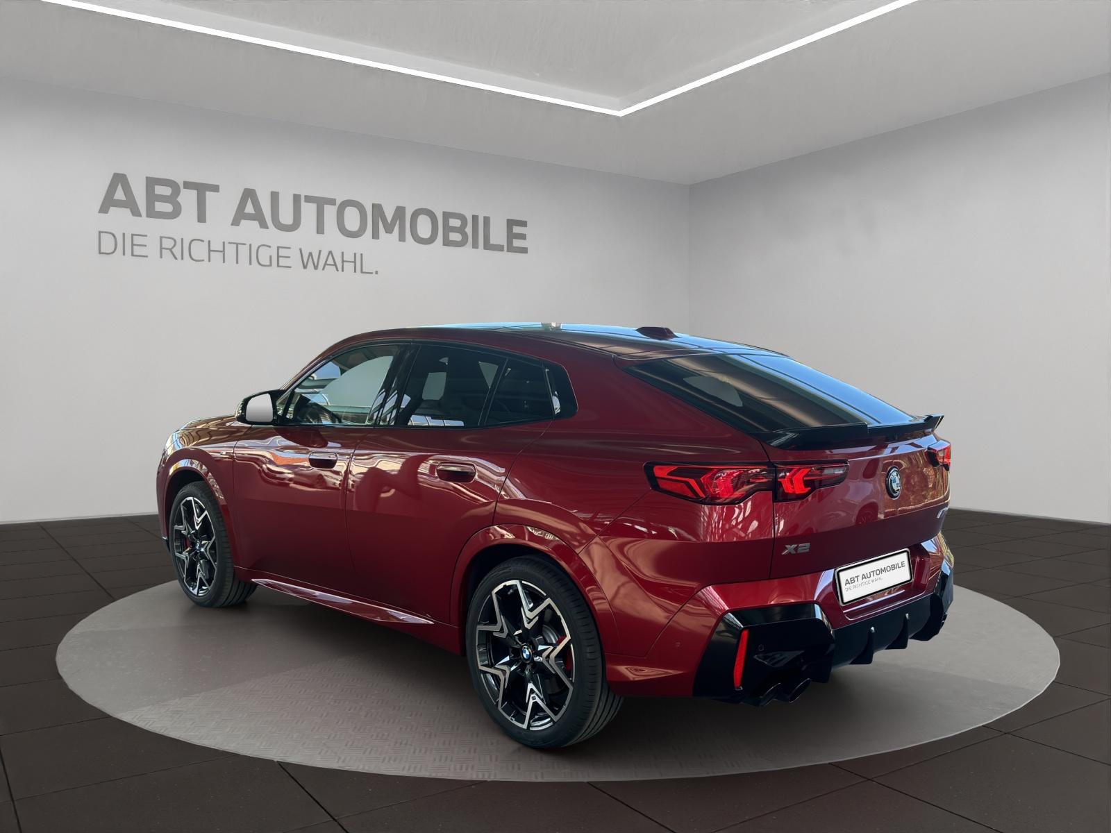 BMW X2 xDrive M35i-showroom-element-3