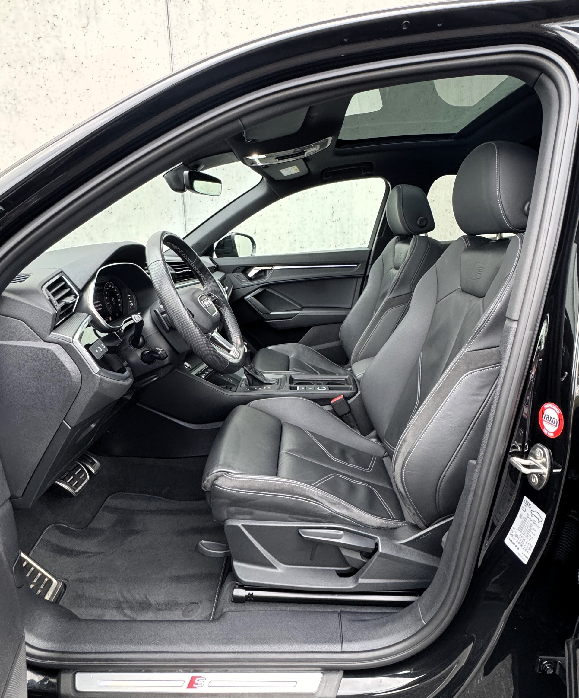 AUDI Q3 Sportback 40 TDI S line quattro Attraction S-tronic CH FZ | Gratis Service & Service gepflegt | 1 Hand FZ-image-8
