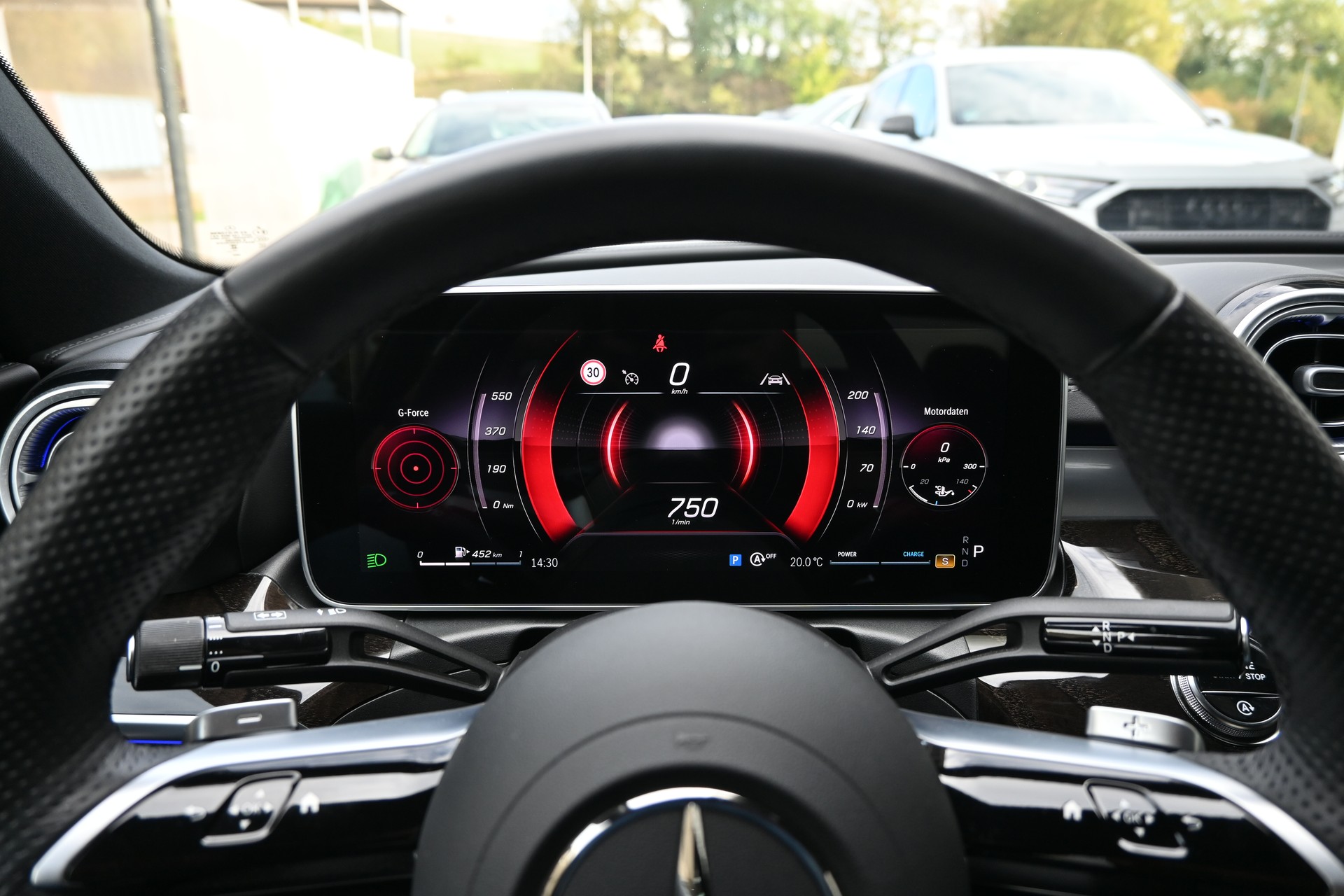 MERCEDES-BENZ C 300 d AMG Line 4 Matic-image-16