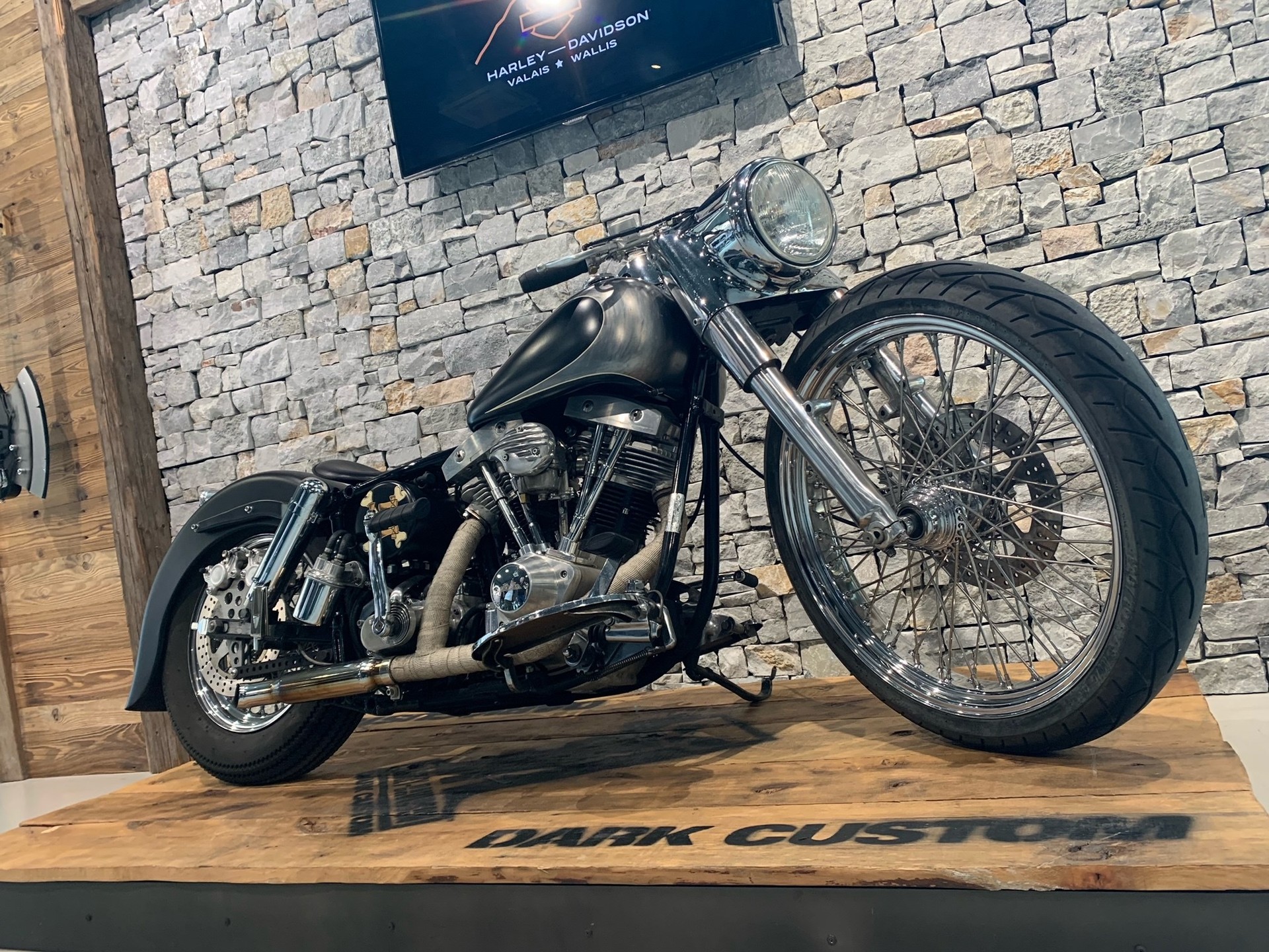 HARLEY-DAVIDSON FLH-image-0
