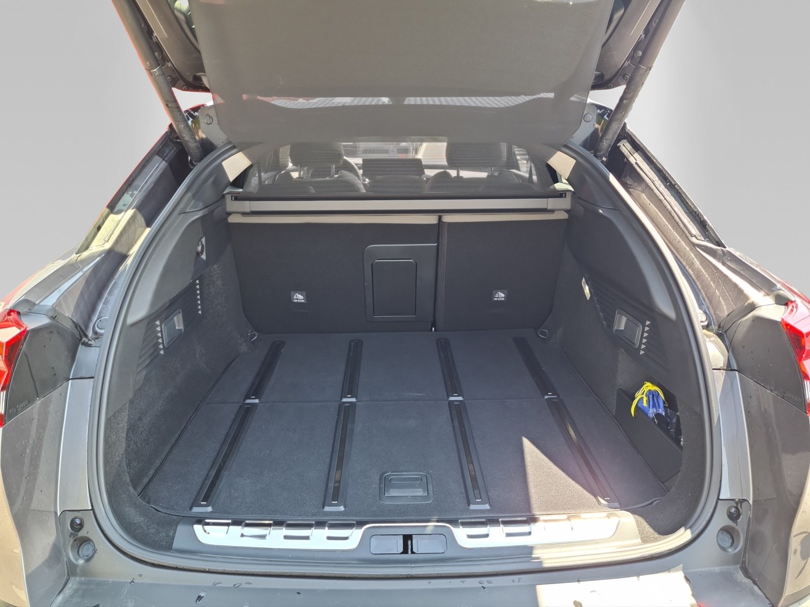 CITROEN C5 X 1.6 PHEV Shine Pack-image-10