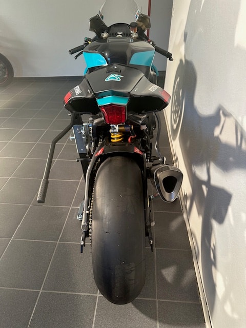 YAMAHA YZF-R1 M ABS-image-2