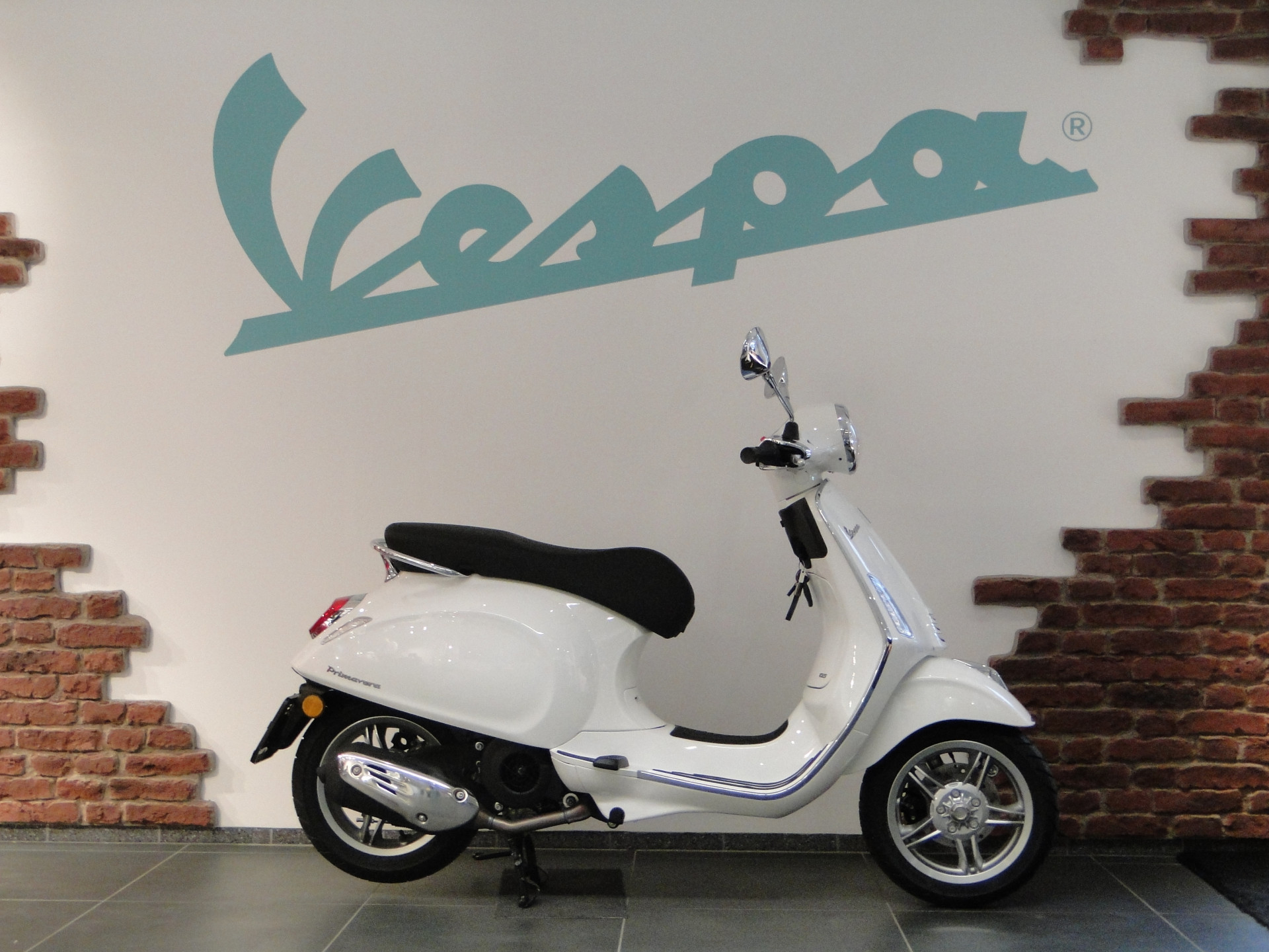 PIAGGIO Vespa Primavera 125-image-1