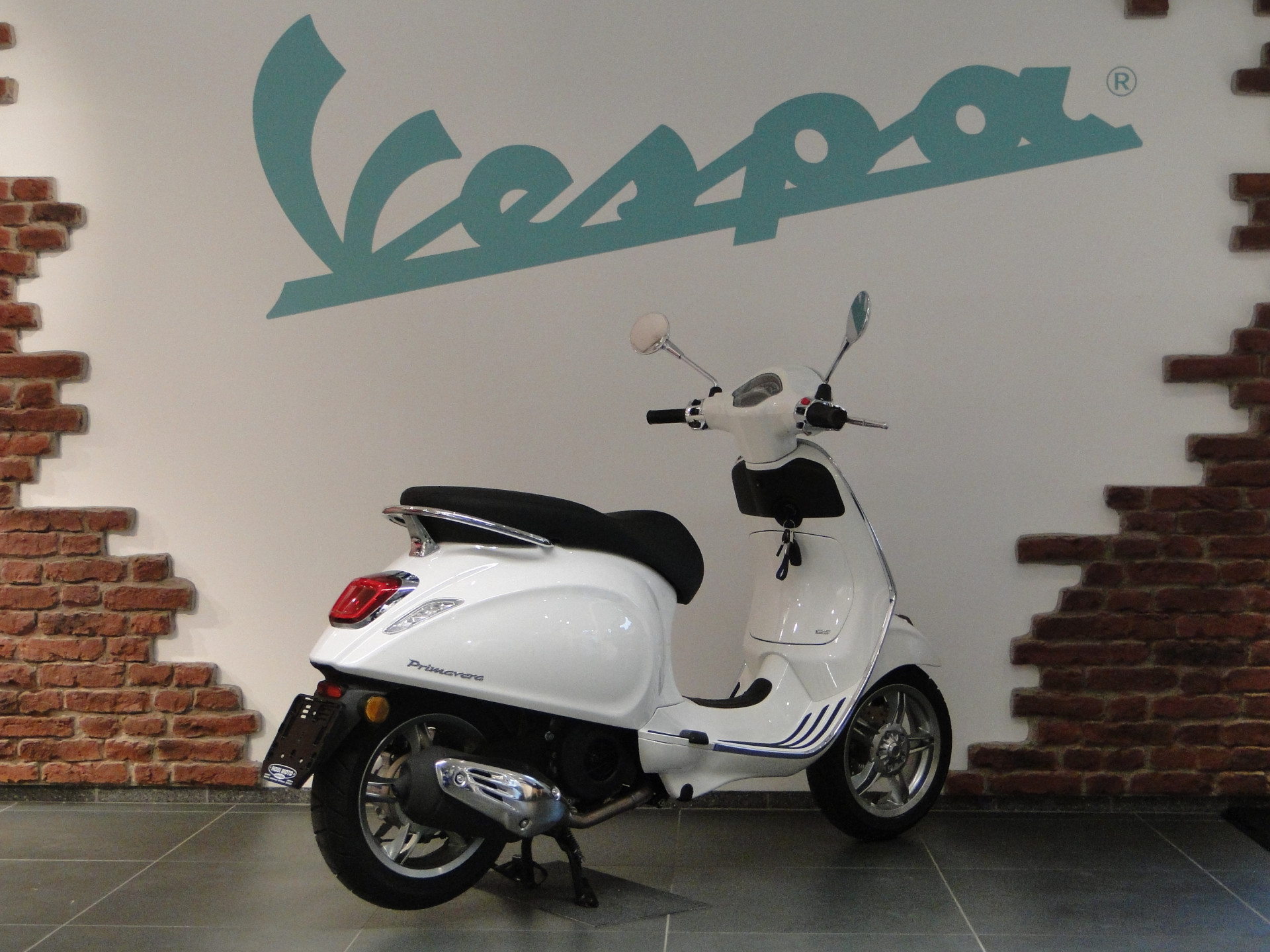 PIAGGIO Vespa Primavera 125-image-3