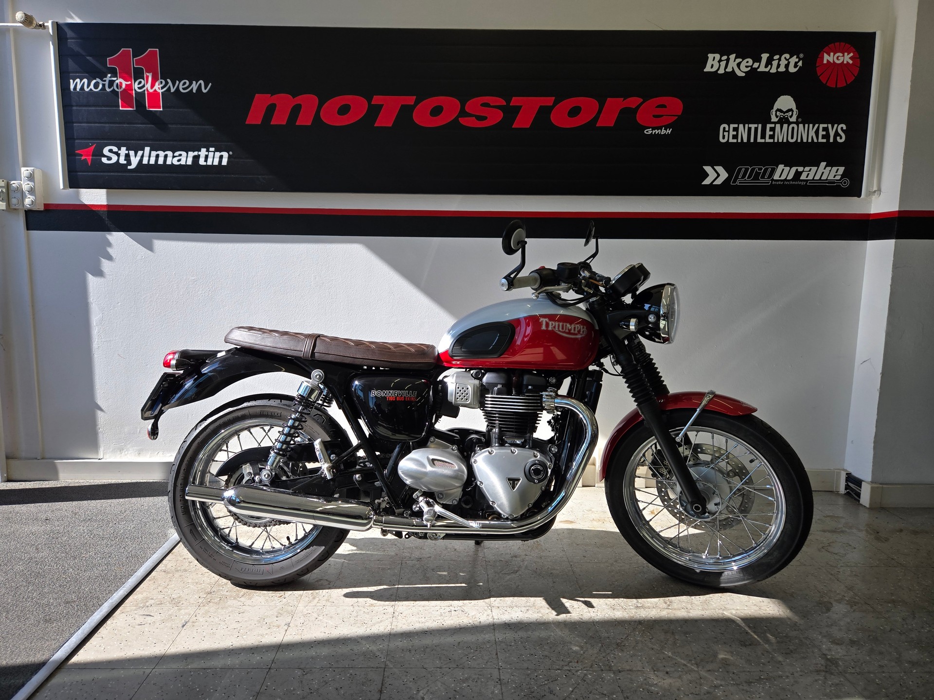 TRIUMPH Bonneville 900 T 100 ABS