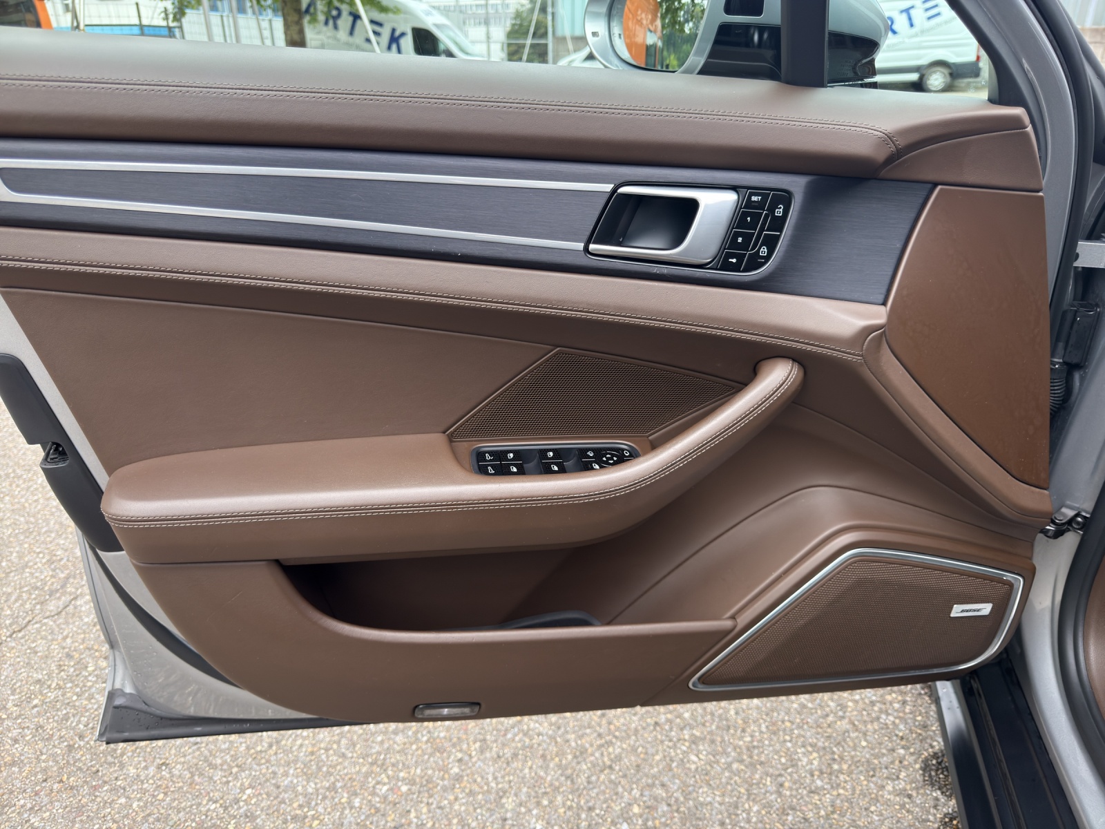PORSCHE Panamera GTS Sport Turismo PDK-image-9