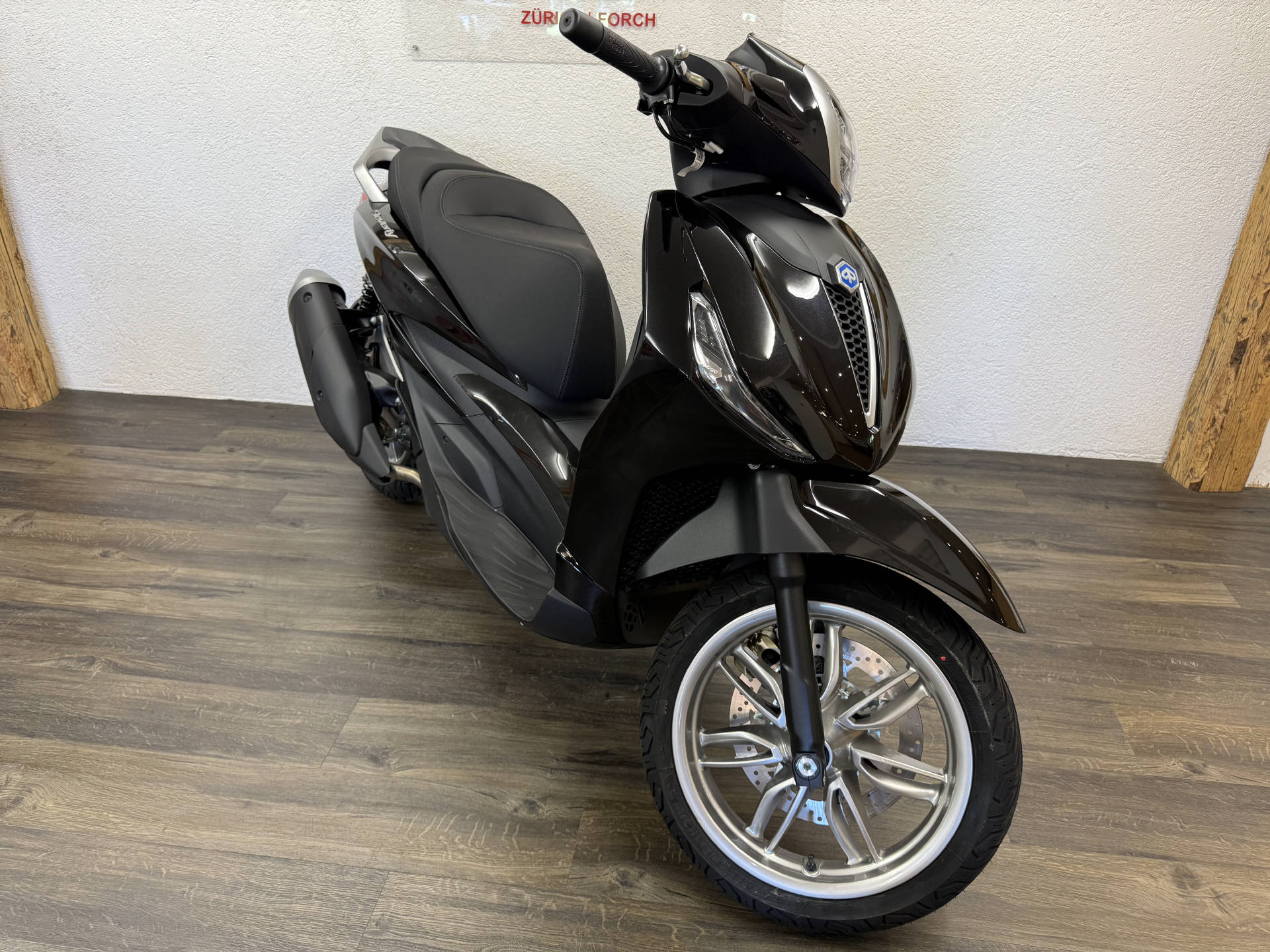 PIAGGIO Beverly 310 hpe ABS E5+-image-5
