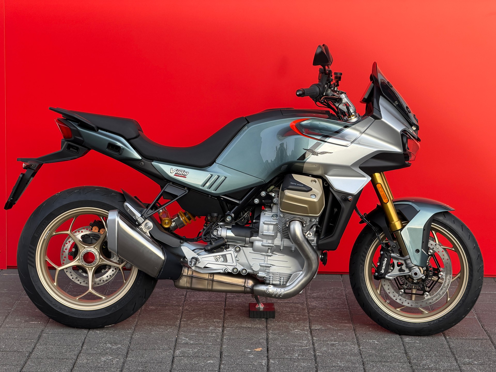 MOTO GUZZI V100 Mandello S E5+-image-0