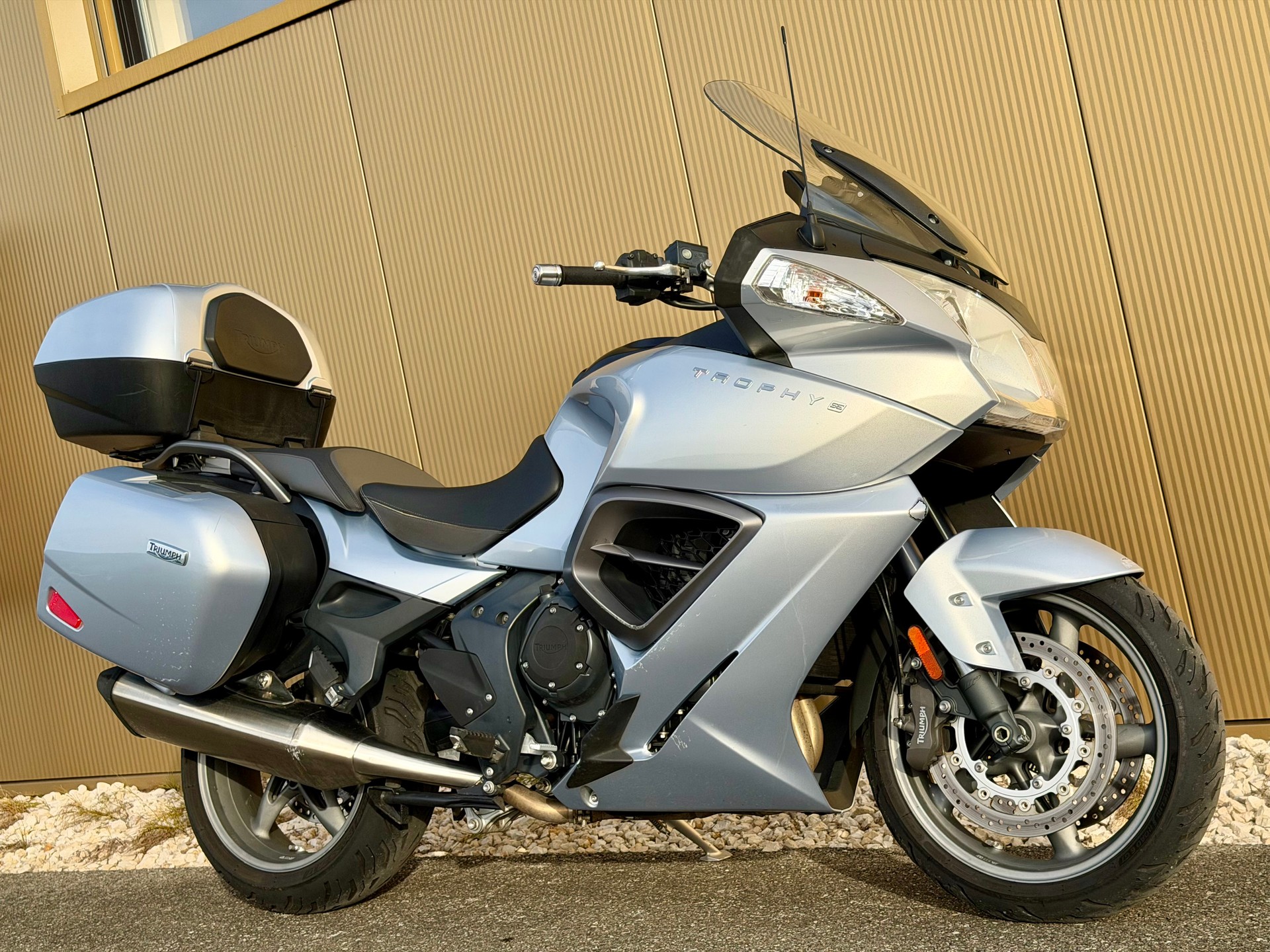 TRIUMPH Trophy 1200 SE ABS-image-0