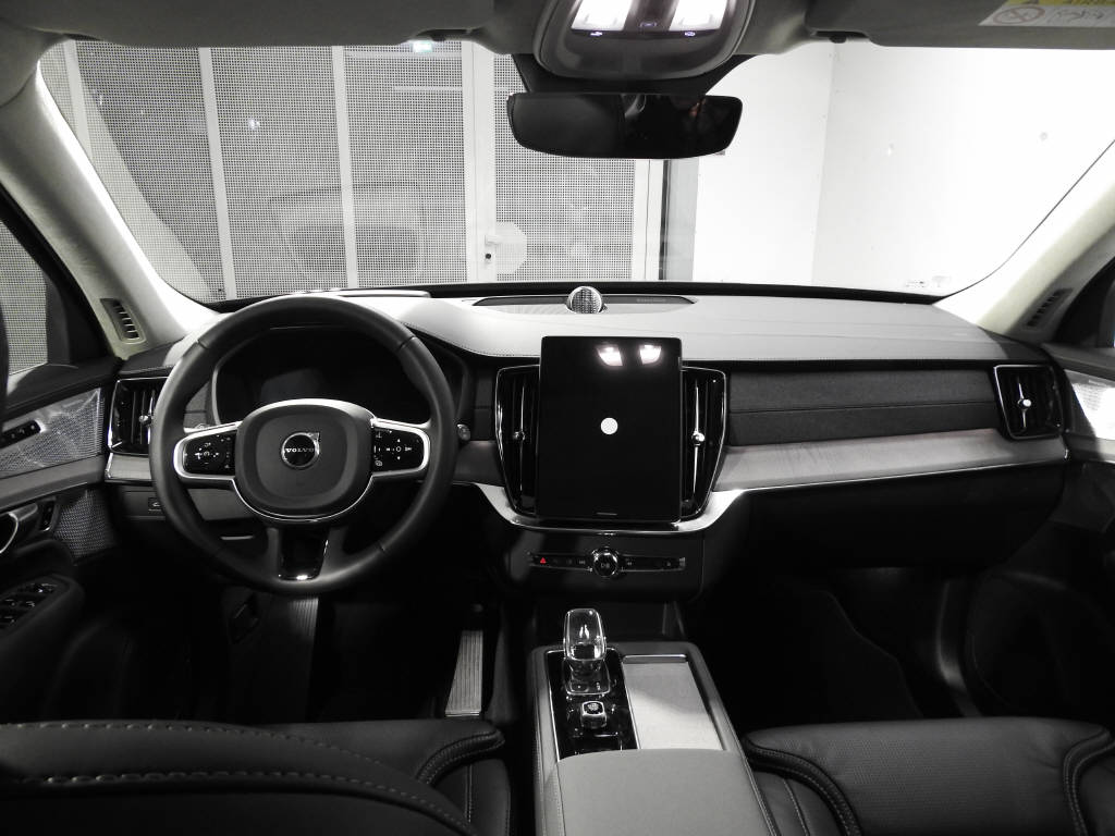 VOLVO XC90 2.0 T8 TE Ultra Dark eAWD-image-6