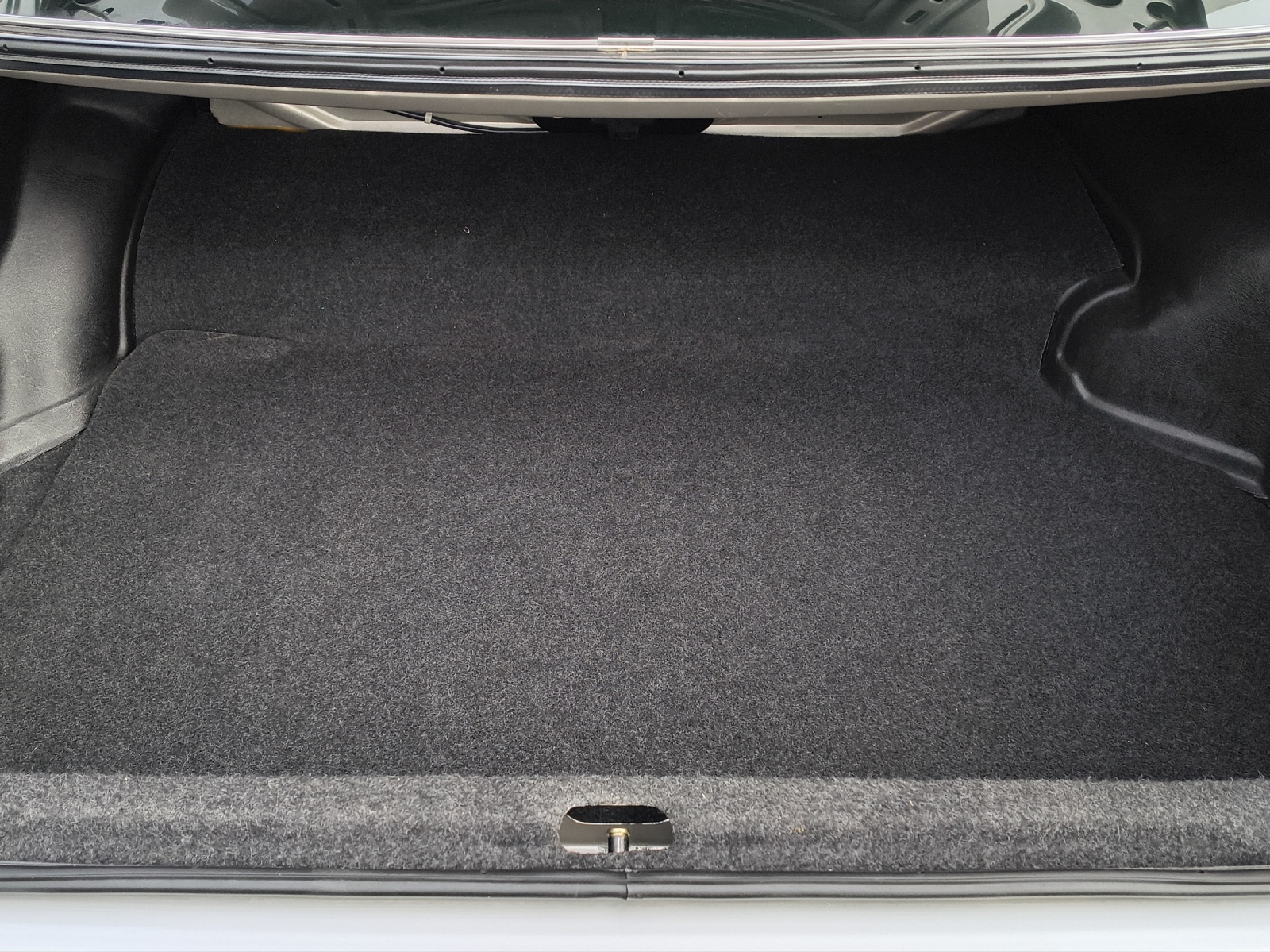 AUDI 100 2.3 E-image-23